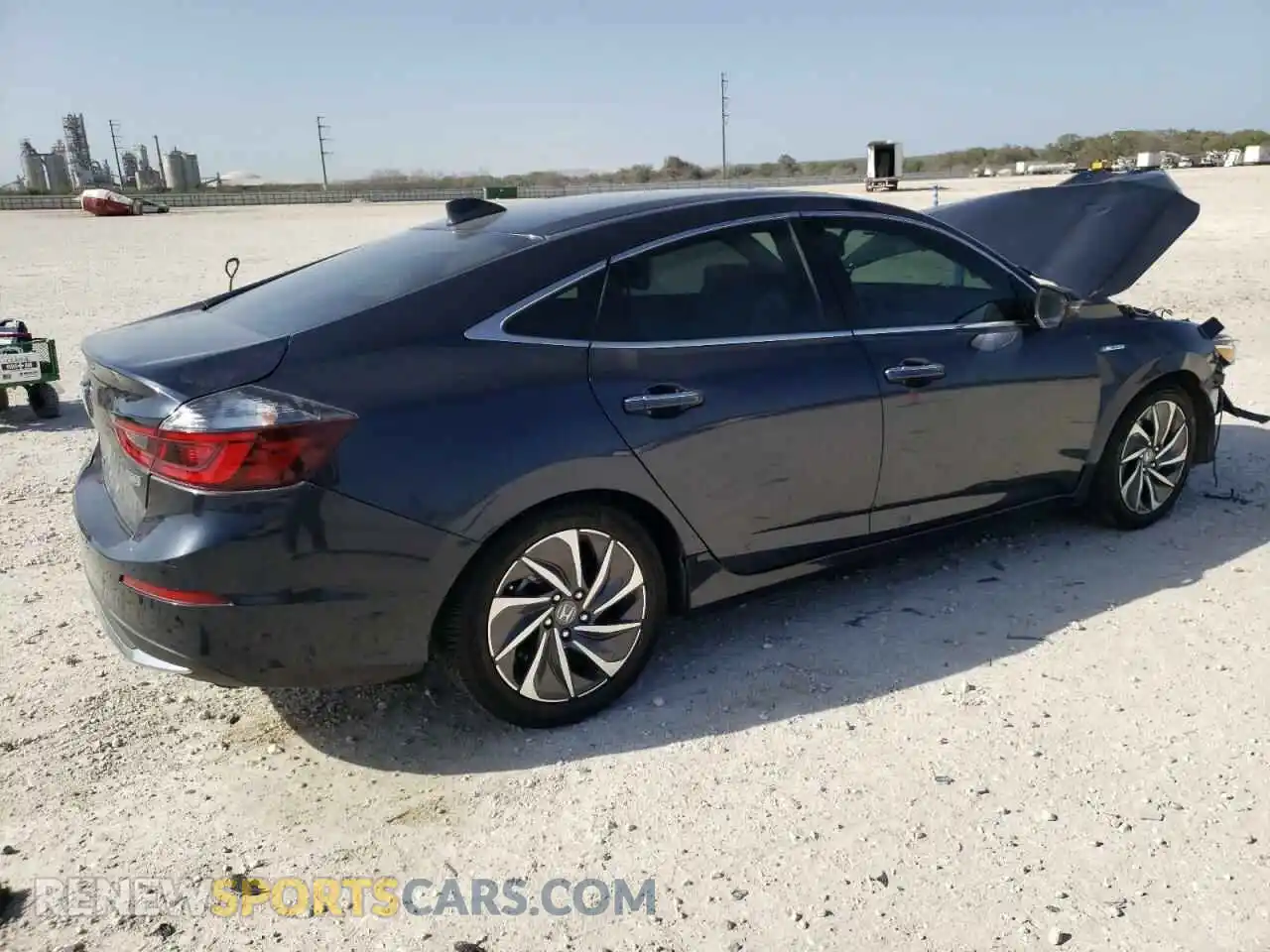 3 Photograph of a damaged car 19XZE4F91ME002536 HONDA INSIGHT 2021