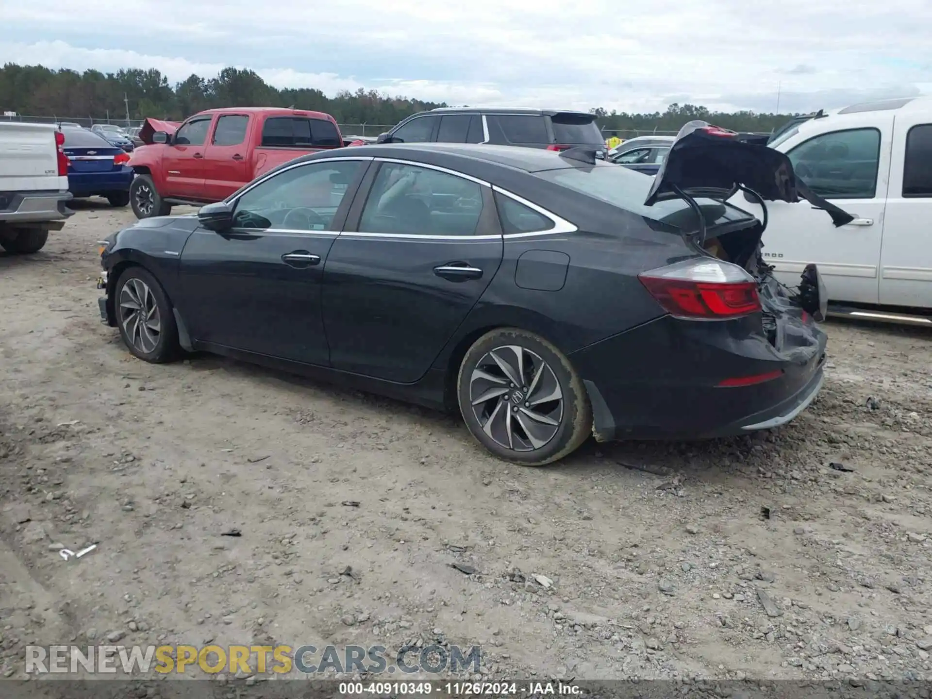 3 Photograph of a damaged car 19XZE4F96ME002760 HONDA INSIGHT 2021