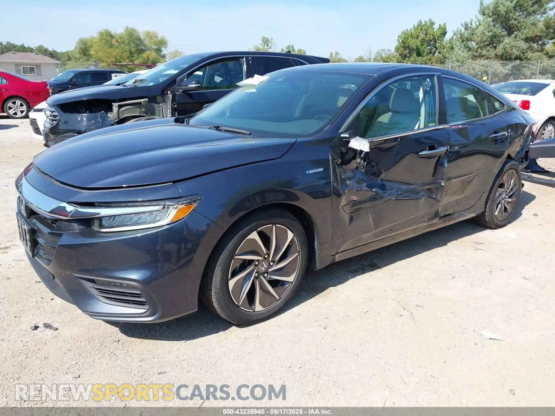 2 Photograph of a damaged car 19XZE4F97ME002542 HONDA INSIGHT 2021
