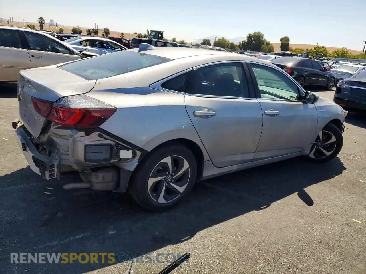 3 Photograph of a damaged car 19XZE4F54NE017417 HONDA INSIGHT 2022