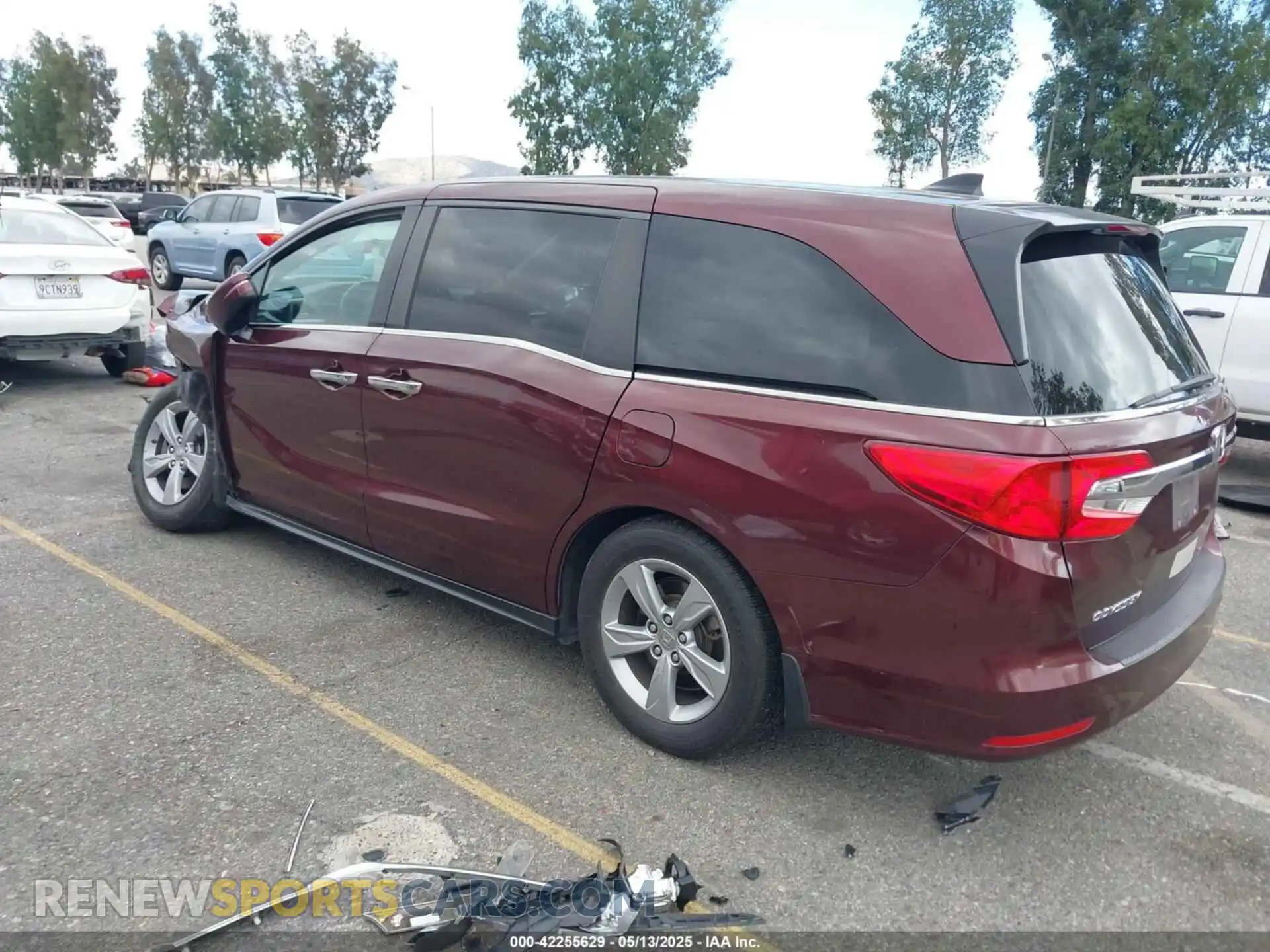 3 Photograph of a damaged car 5FNRL6H53KB046833 HONDA ODYSSEY 2019