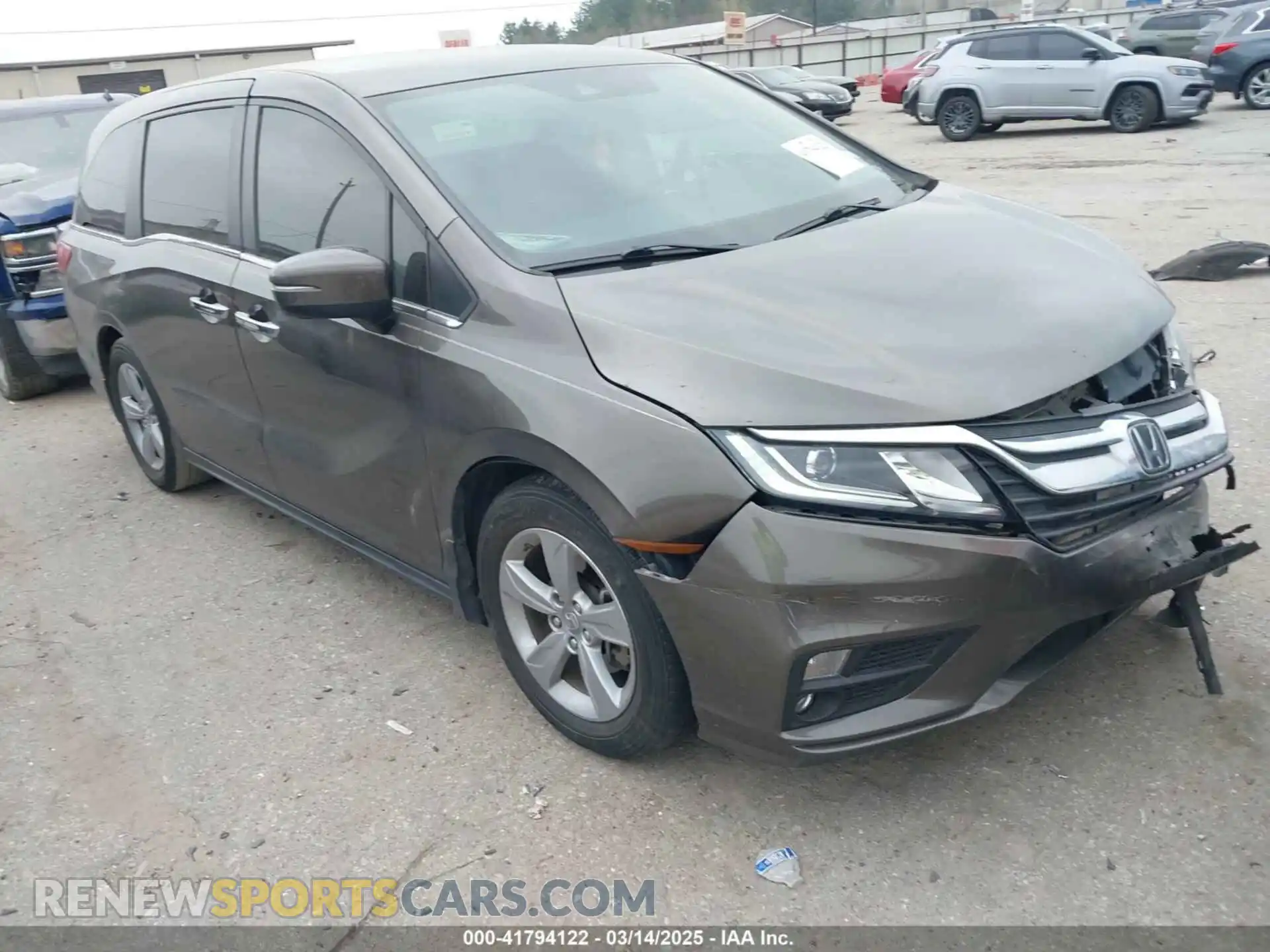 1 Photograph of a damaged car 5FNRL6H57KB049802 HONDA ODYSSEY 2019