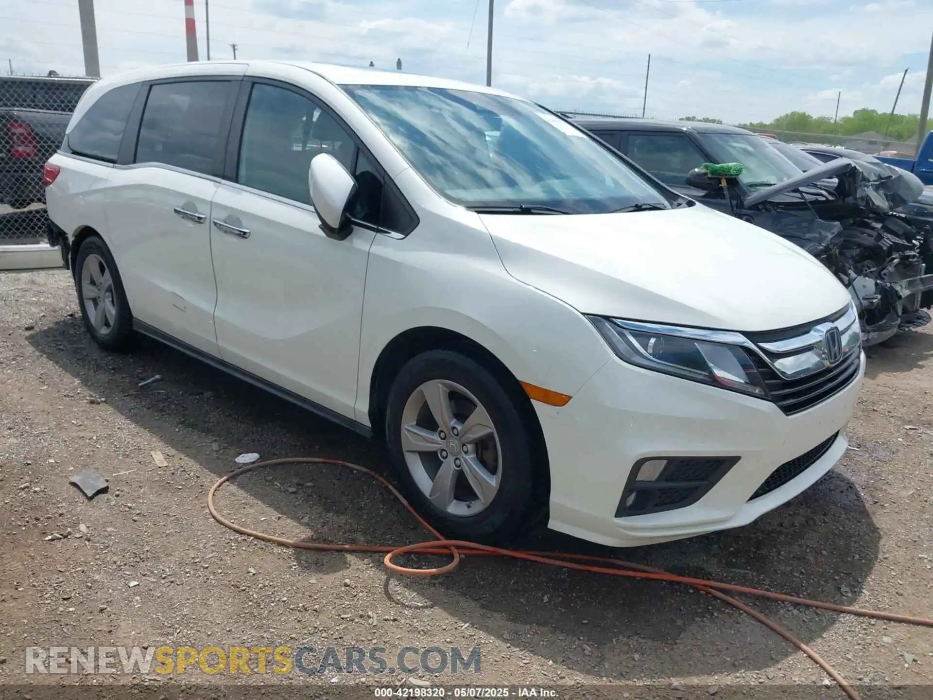 1 Фотография поврежденного автомобиля 5FNRL6H71KB081808 HONDA ODYSSEY 2019