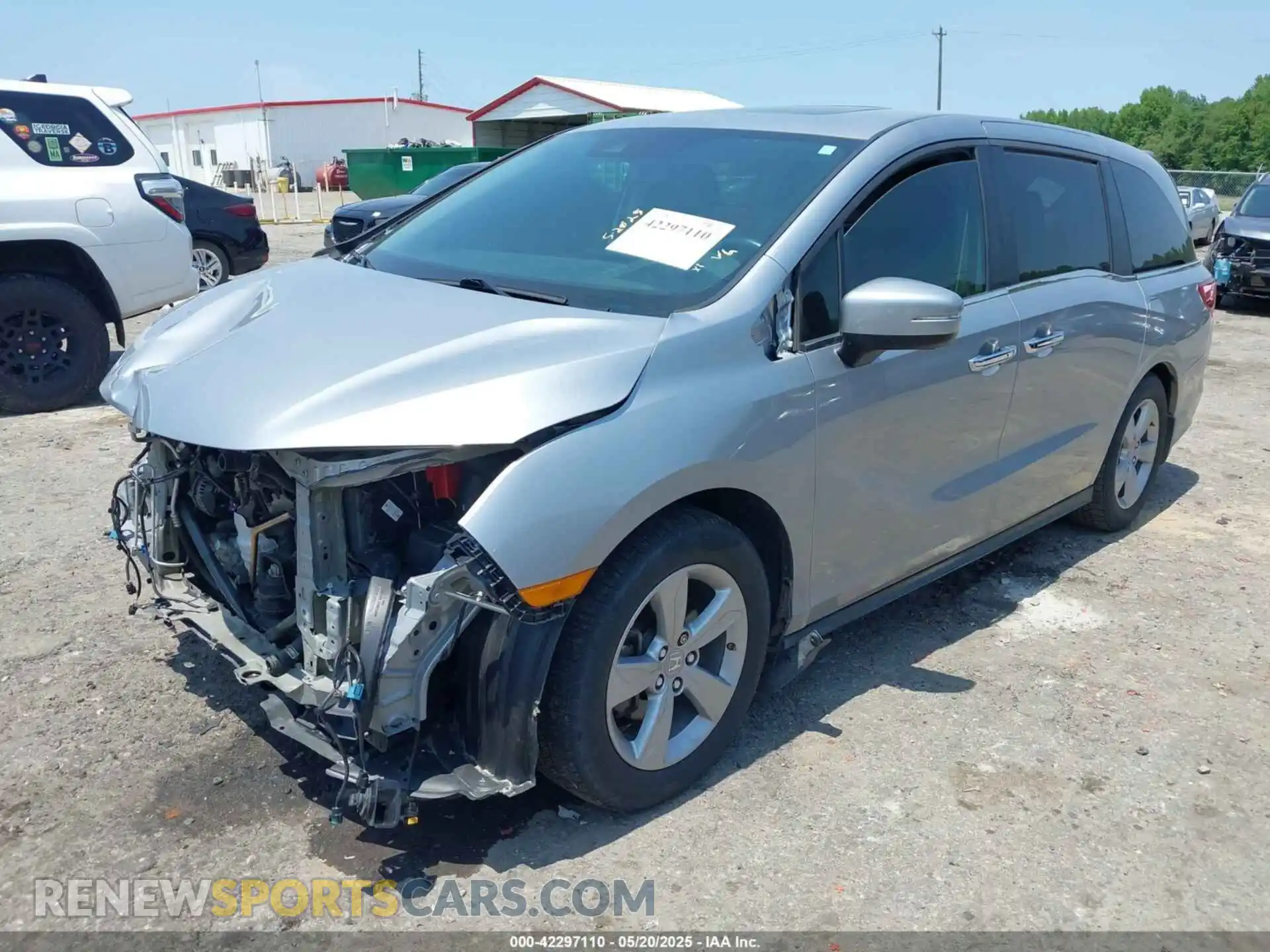 2 Photograph of a damaged car 5FNRL6H72KB083499 HONDA ODYSSEY 2019