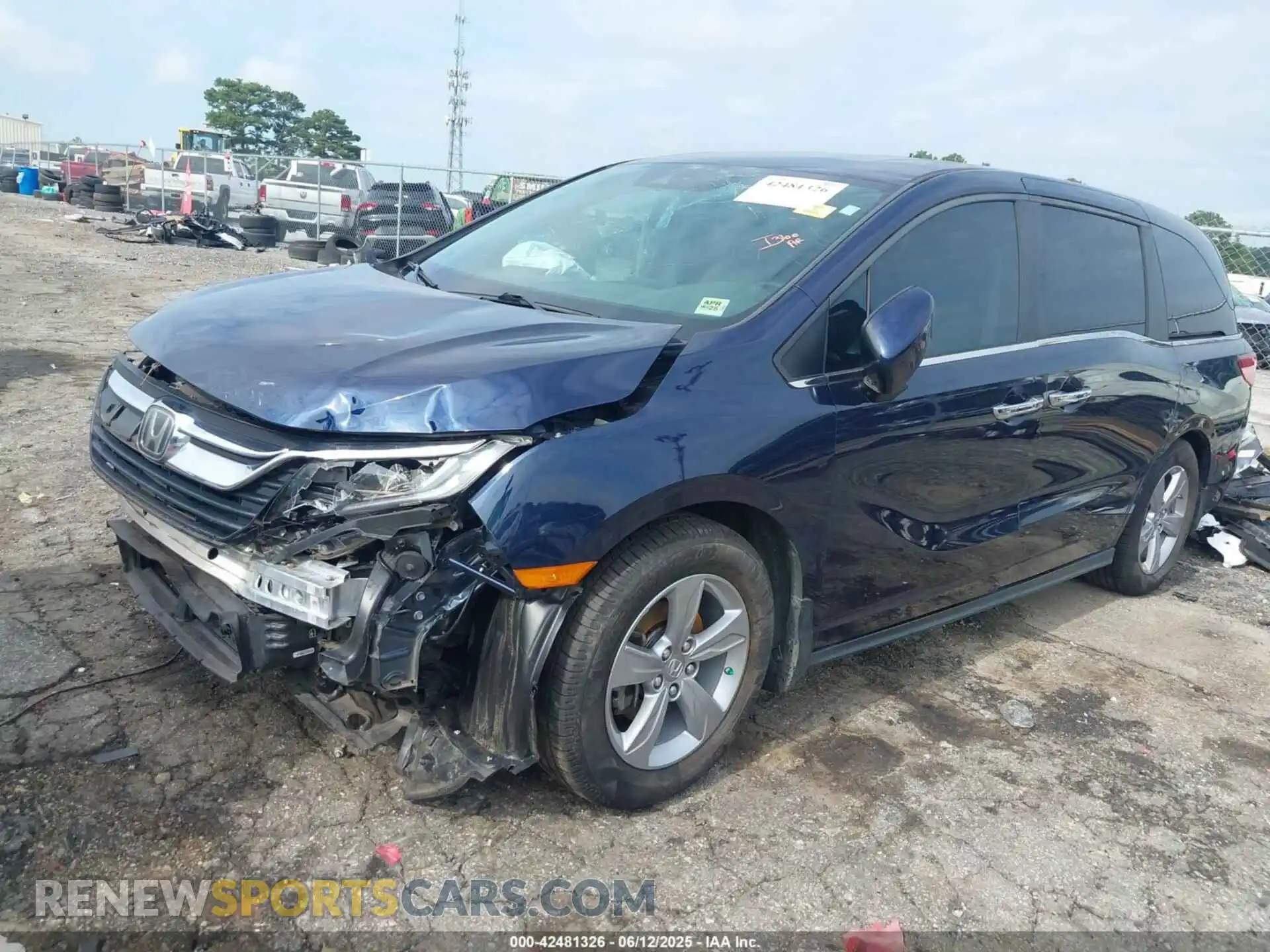 2 Фотография поврежденного автомобиля 5FNRL6H74KB085058 HONDA ODYSSEY 2019