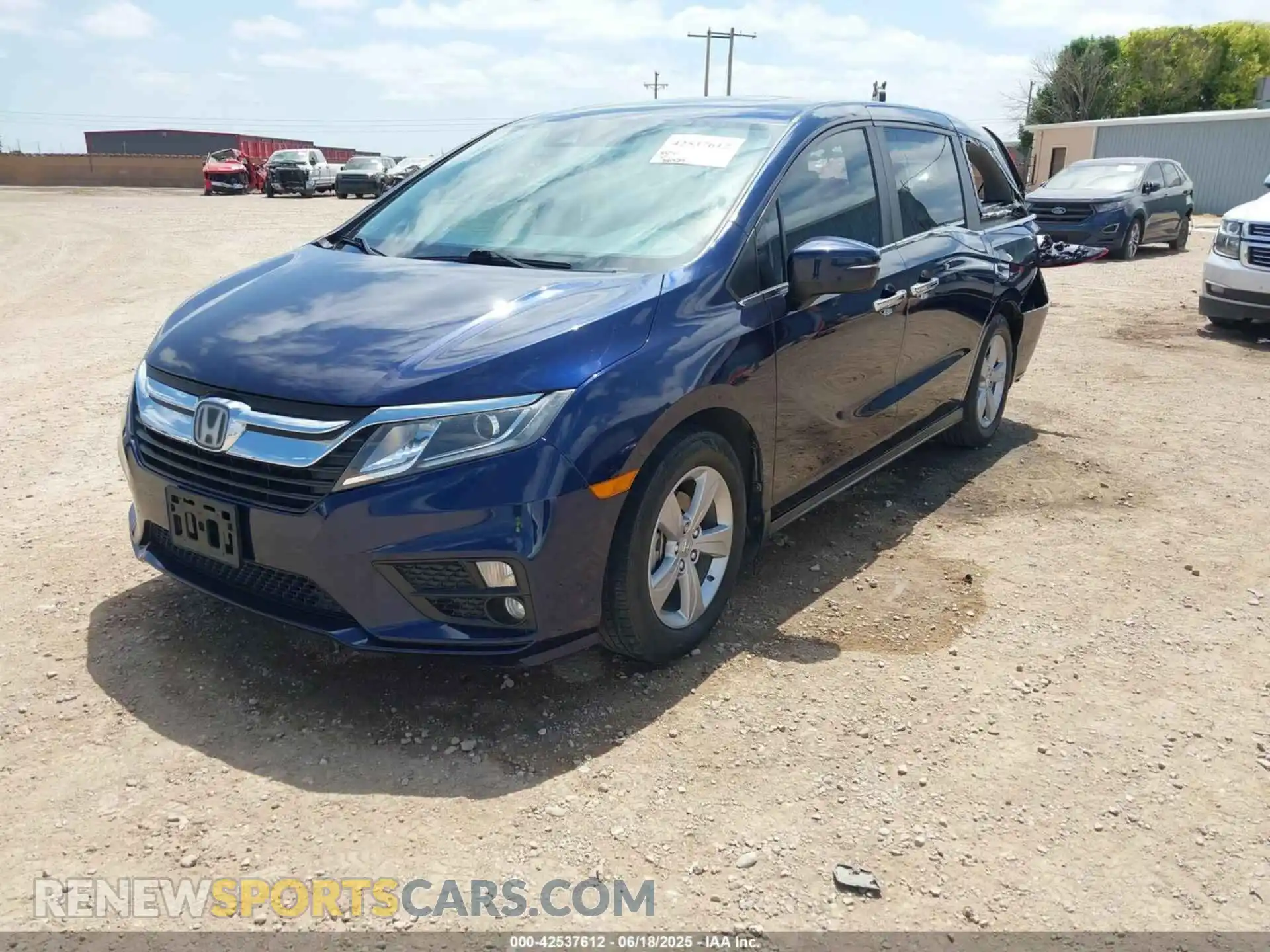 2 fotografías del automóvil dañado 5FNRL6H74KB126465 HONDA ODYSSEY 2019