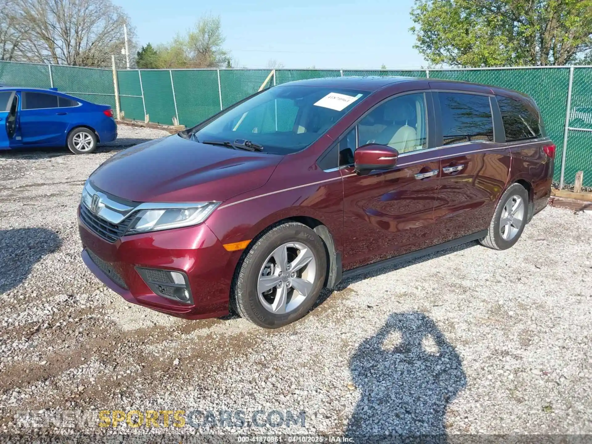2 Photograph of a damaged car 5FNRL6H75KB116656 HONDA ODYSSEY 2019