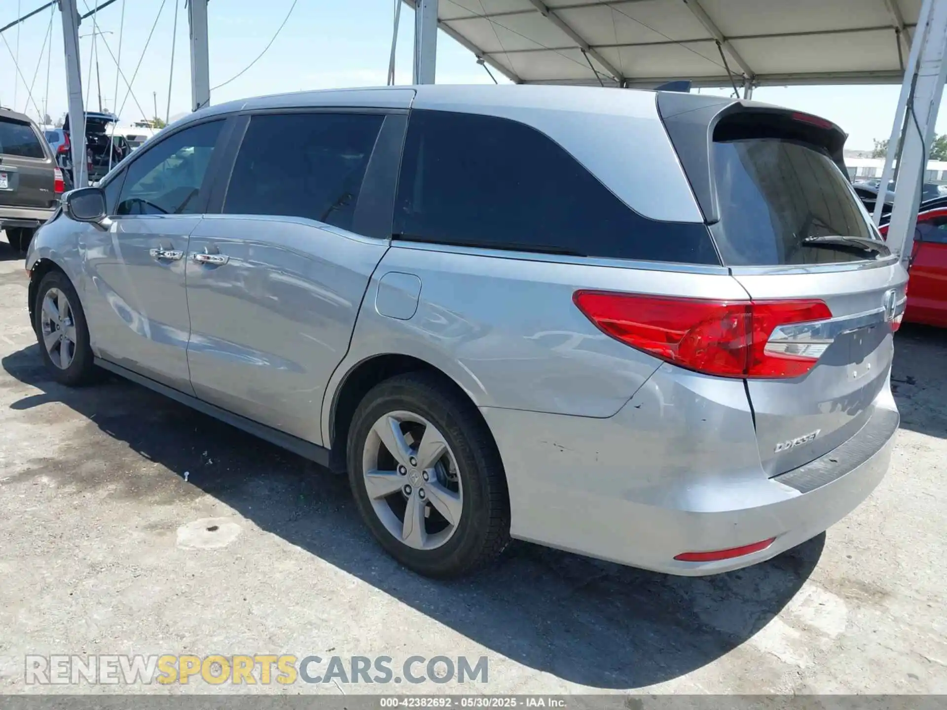 3 fotografías del automóvil dañado 5FNRL6H77KB071719 HONDA ODYSSEY 2019