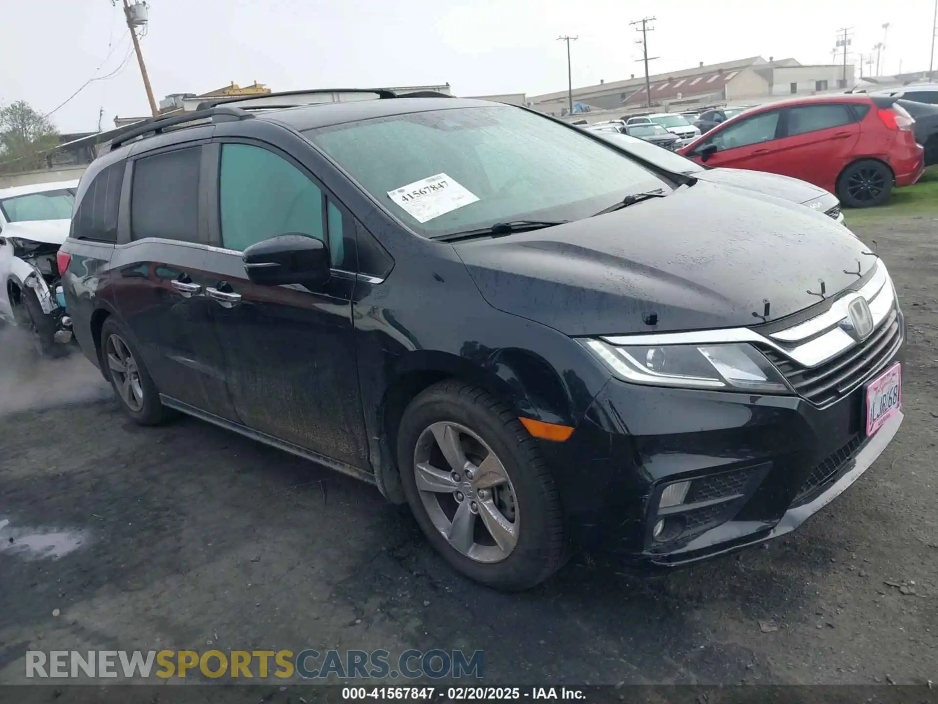 1 Photograph of a damaged car 5FNRL6H77KB081683 HONDA ODYSSEY 2019