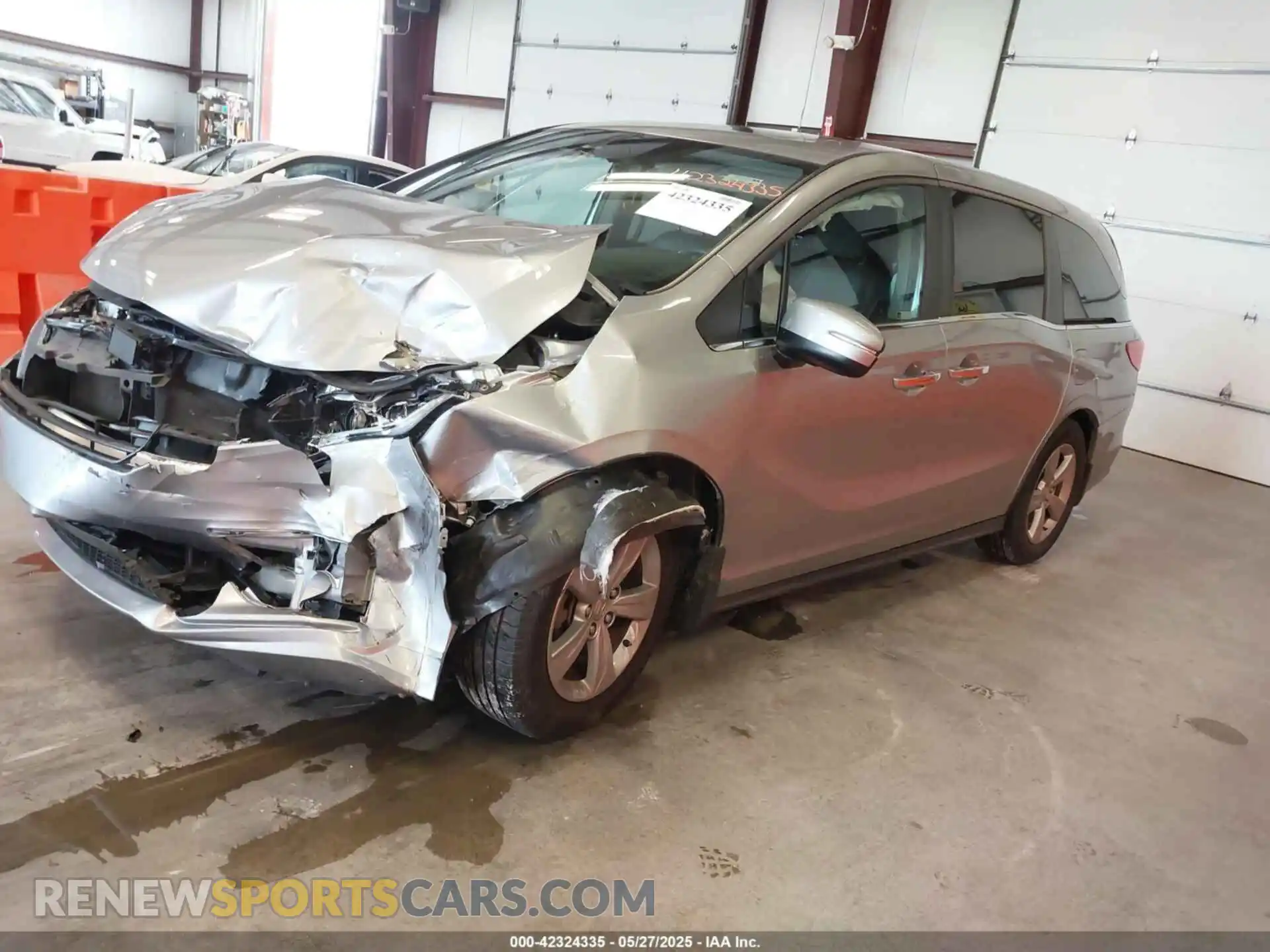 2 Photograph of a damaged car 5FNRL6H78KB036400 HONDA ODYSSEY 2019