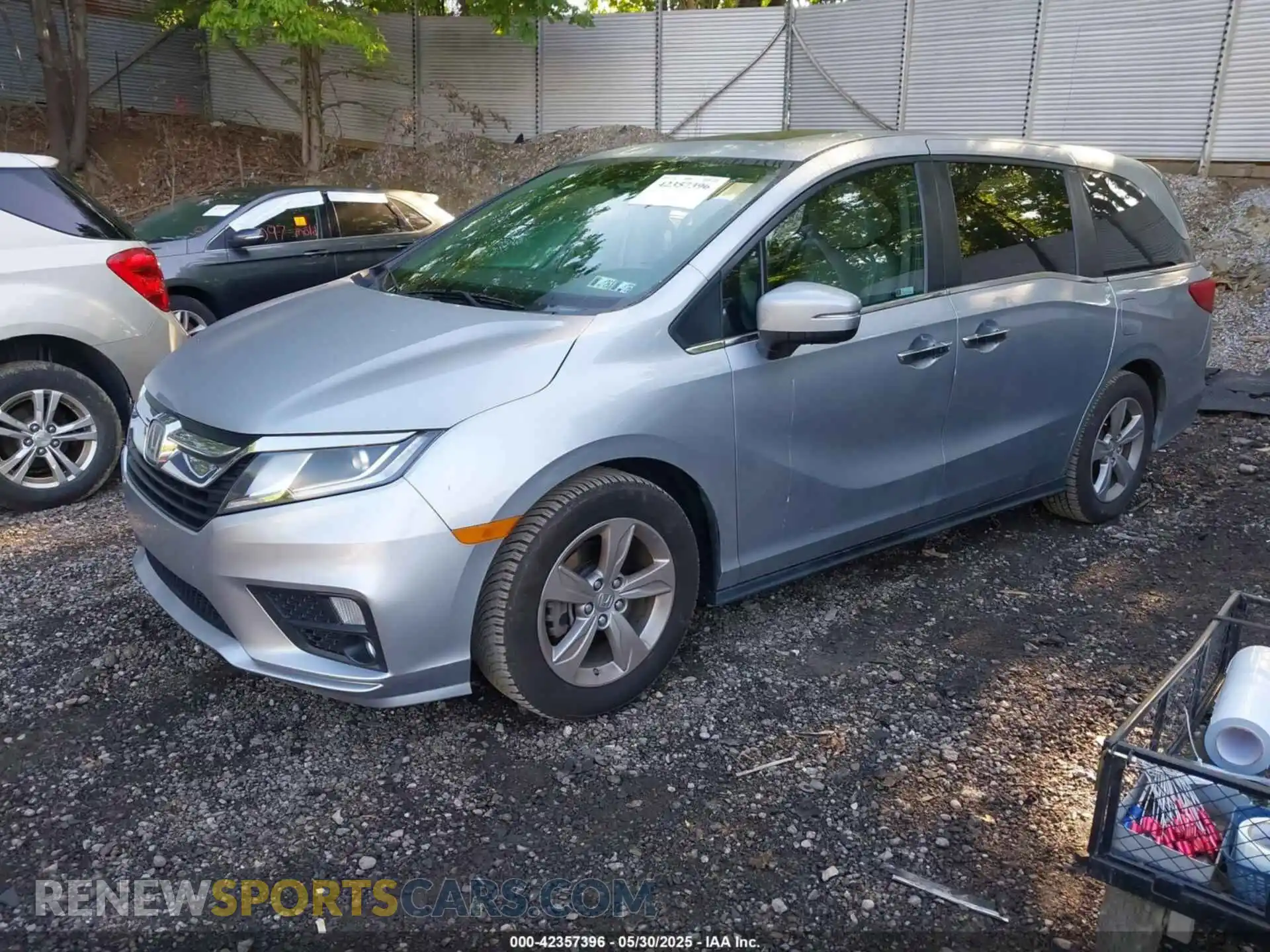 2 Photograph of a damaged car 5FNRL6H78KB112584 HONDA ODYSSEY 2019