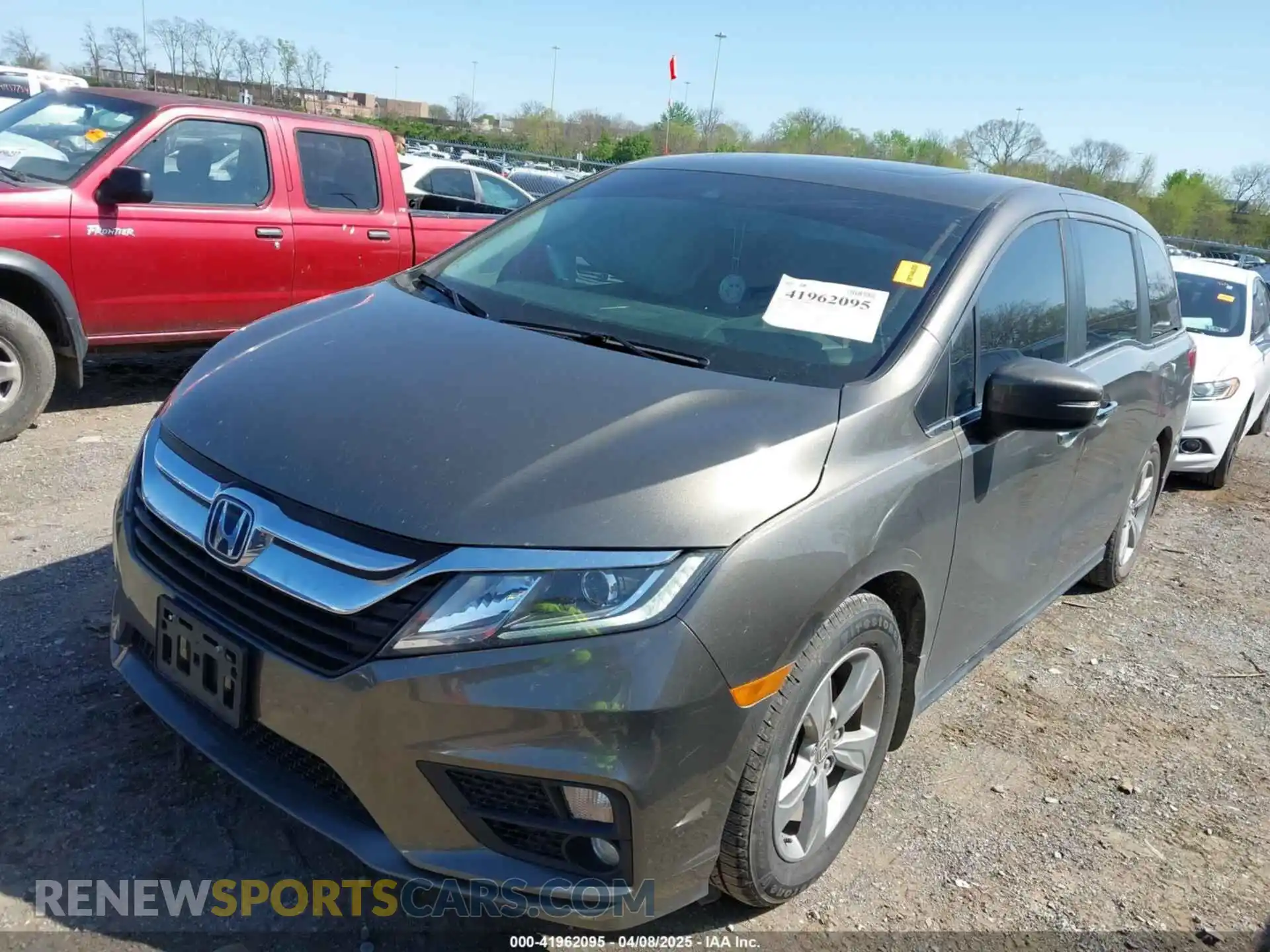2 Photograph of a damaged car 5FNRL6H78KB115260 HONDA ODYSSEY 2019