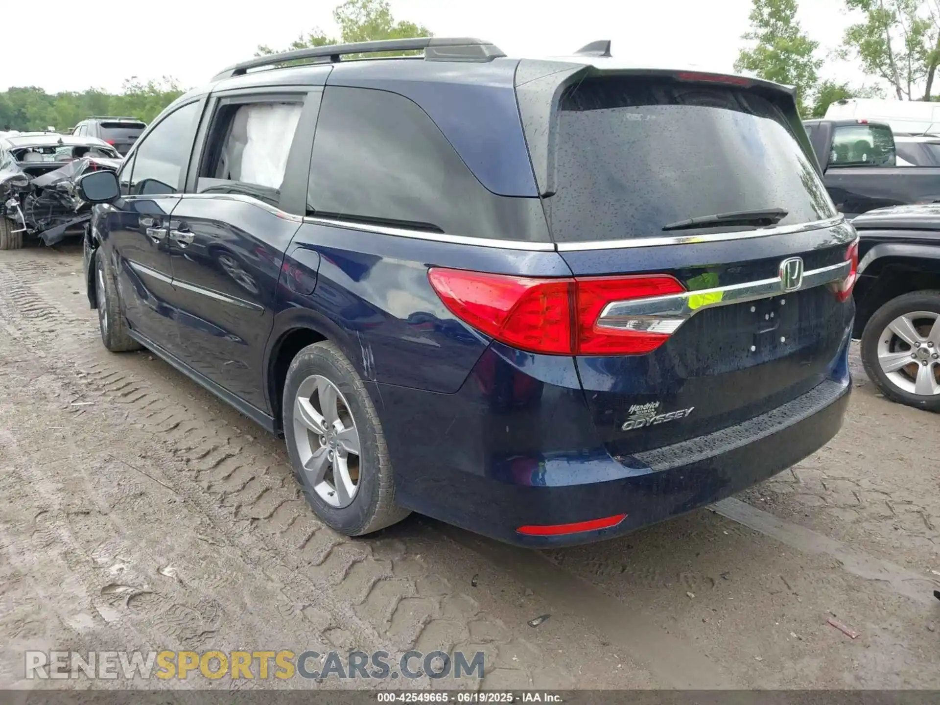 3 fotografías del automóvil dañado 5FNRL6H7XKB122324 HONDA ODYSSEY 2019