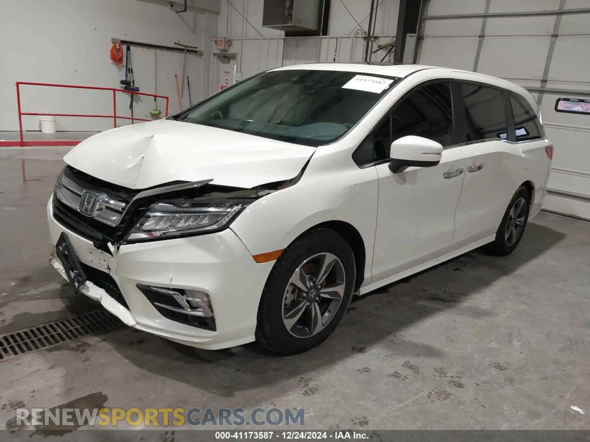 2 Photograph of a damaged car 5FNRL6H83KB051363 HONDA ODYSSEY 2019