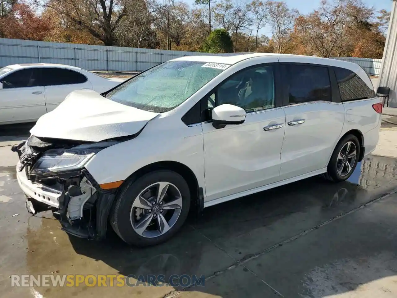 1 Photograph of a damaged car 5FNRL6H89KB064683 HONDA ODYSSEY 2019
