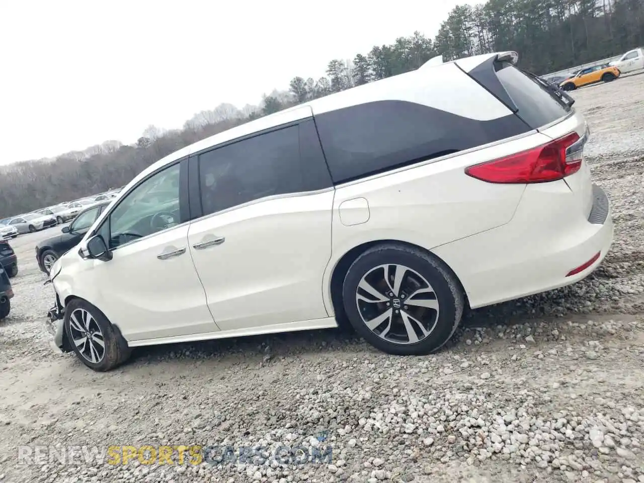 2 Photograph of a damaged car 5FNRL6H90KB104836 HONDA ODYSSEY 2019