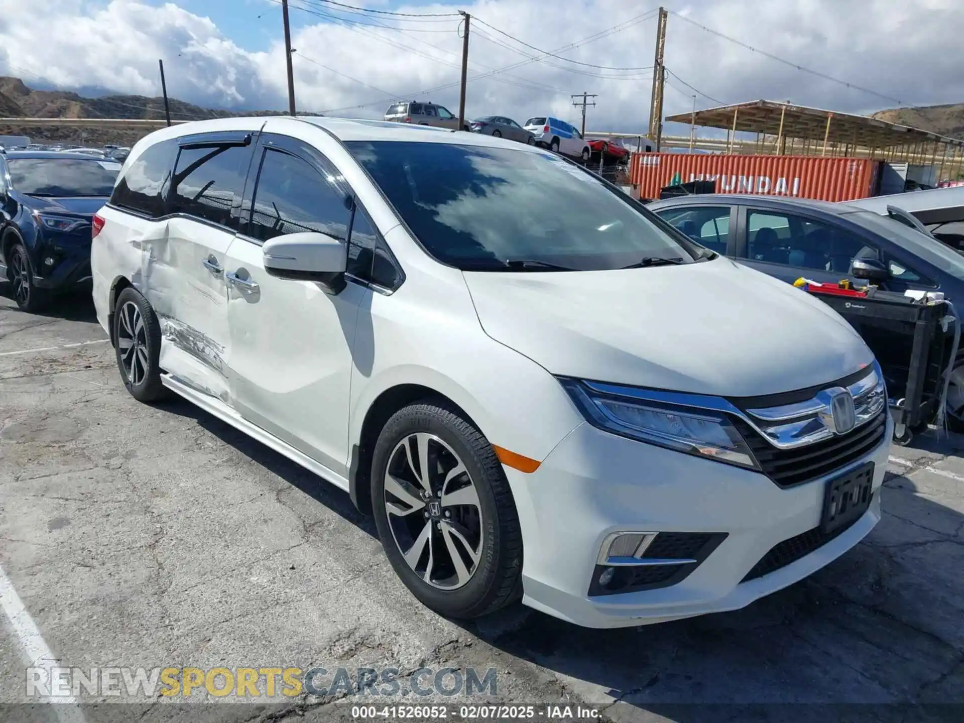 1 Photograph of a damaged car 5FNRL6H91KB105655 HONDA ODYSSEY 2019