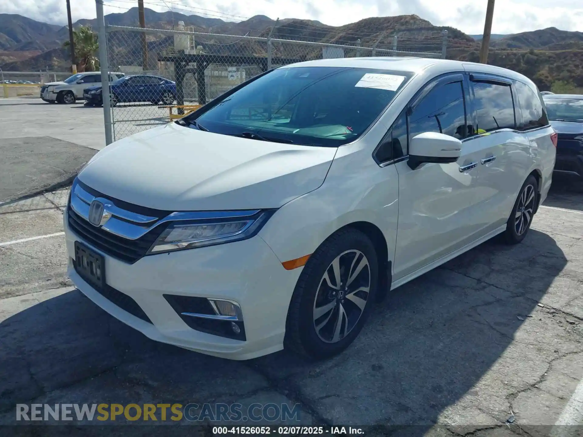2 Photograph of a damaged car 5FNRL6H91KB105655 HONDA ODYSSEY 2019