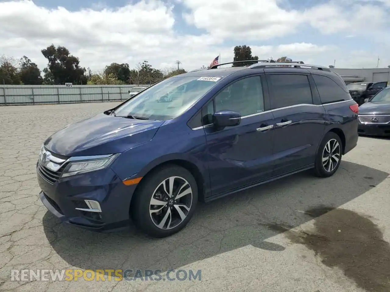 1 Photograph of a damaged car 5FNRL6H92KB098537 HONDA ODYSSEY 2019