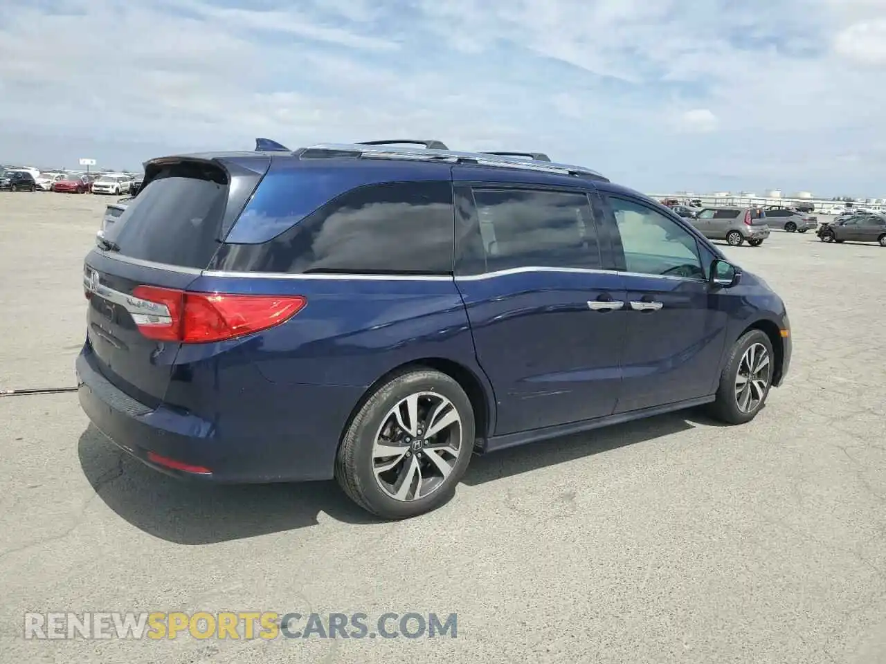 3 Photograph of a damaged car 5FNRL6H92KB098537 HONDA ODYSSEY 2019