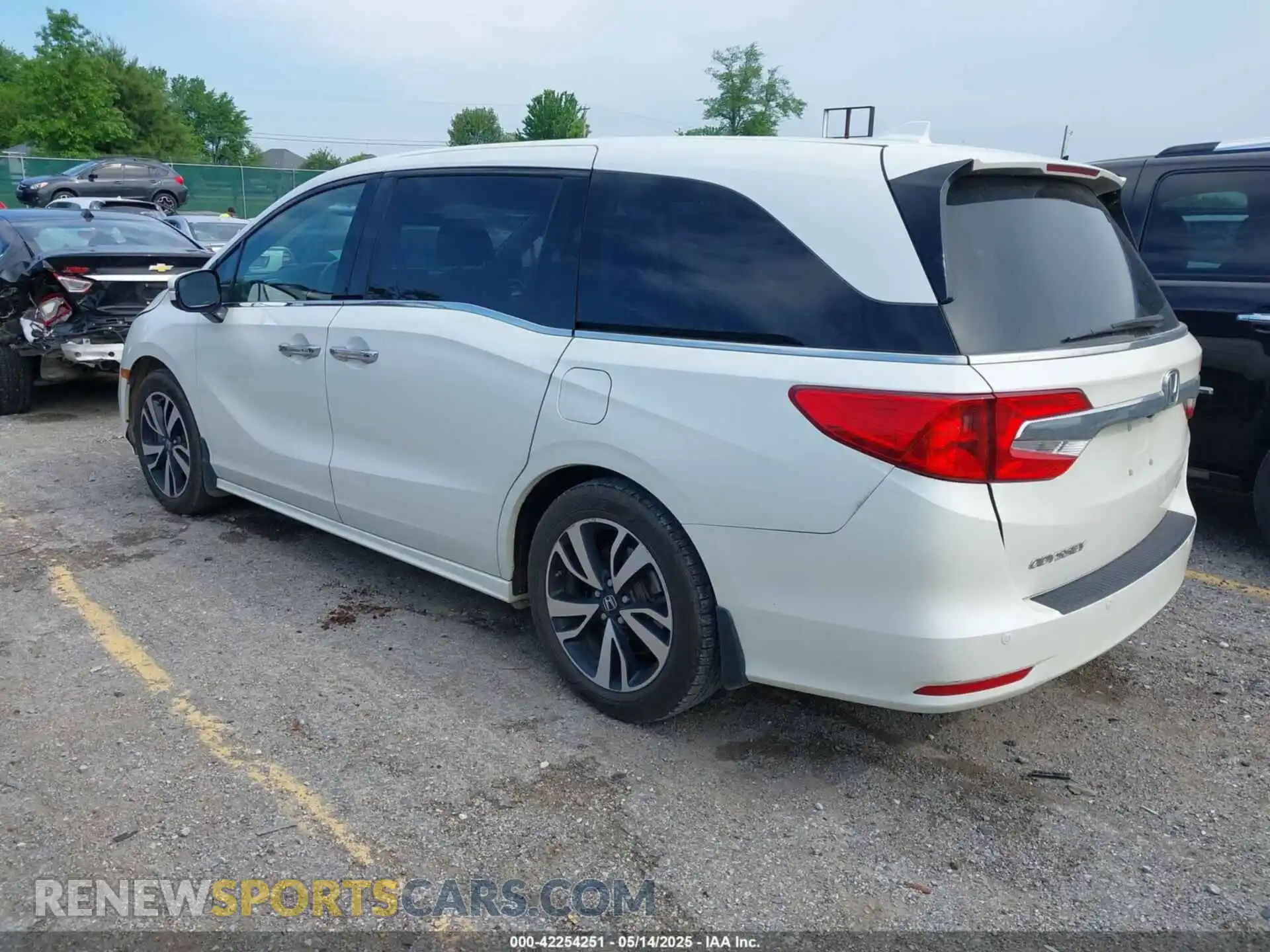 3 fotografías del automóvil dañado 5FNRL6H95KB047758 HONDA ODYSSEY 2019