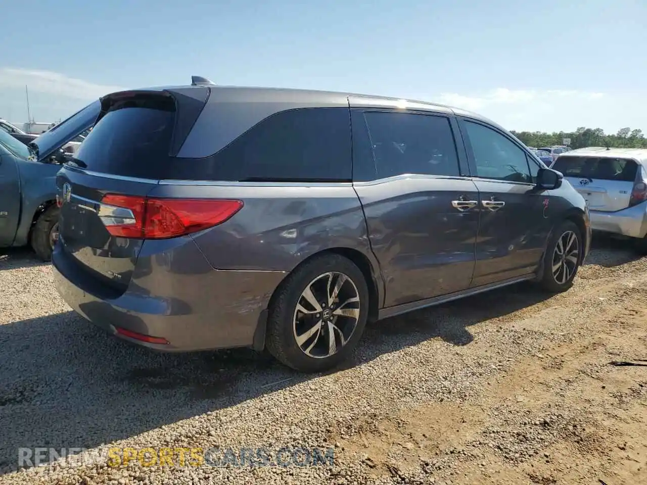 3 fotografías del automóvil dañado 5FNRL6H98KB003723 HONDA ODYSSEY 2019