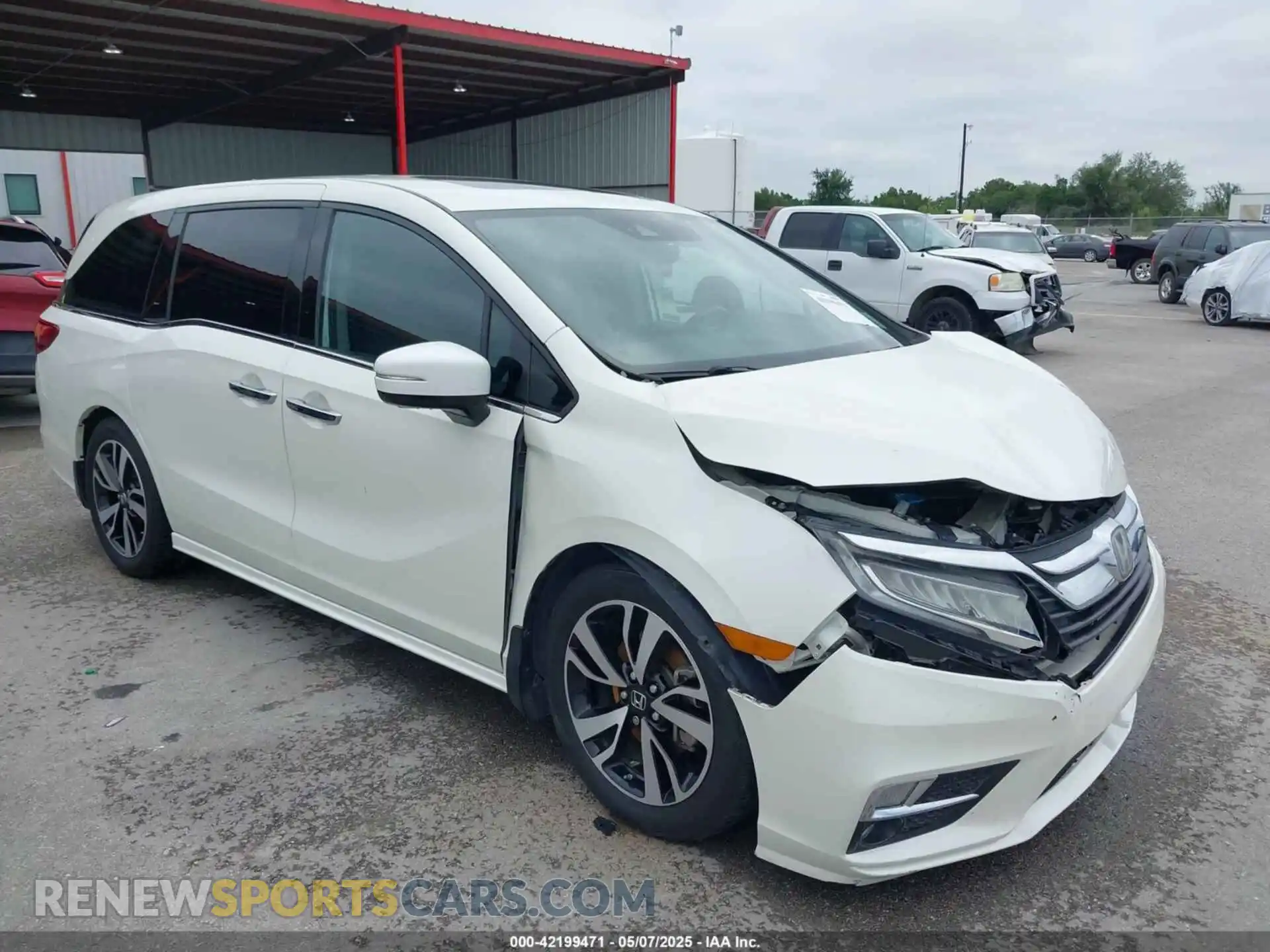 1 Photograph of a damaged car 5FNRL6H98KB062058 HONDA ODYSSEY 2019
