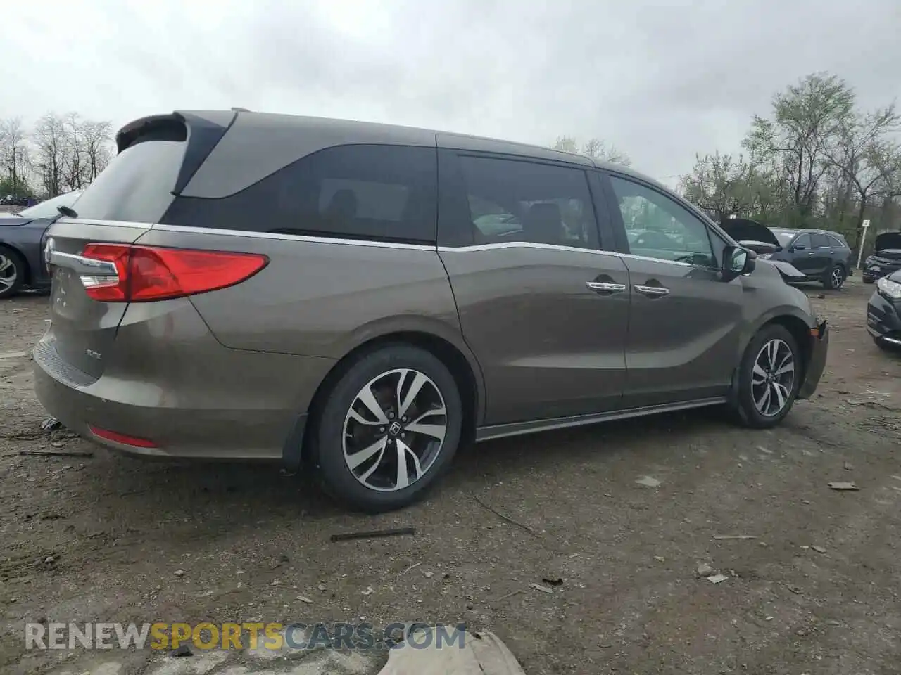 3 Photograph of a damaged car 5FNRL6H98KB067891 HONDA ODYSSEY 2019