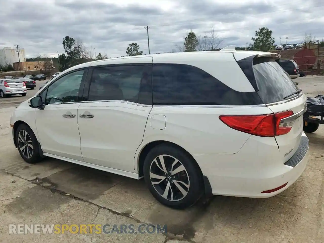 2 Photograph of a damaged car 5FNRL6H99KB013578 HONDA ODYSSEY 2019