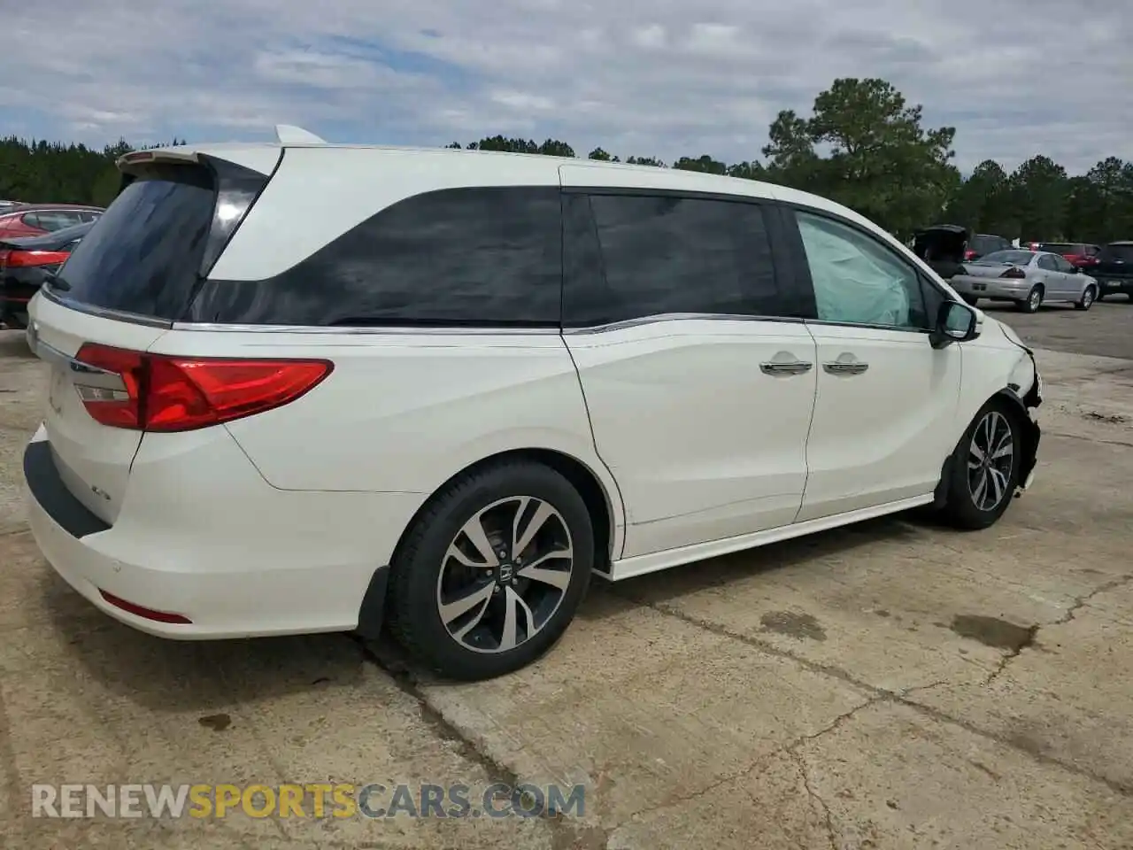 3 Photograph of a damaged car 5FNRL6H99KB013578 HONDA ODYSSEY 2019