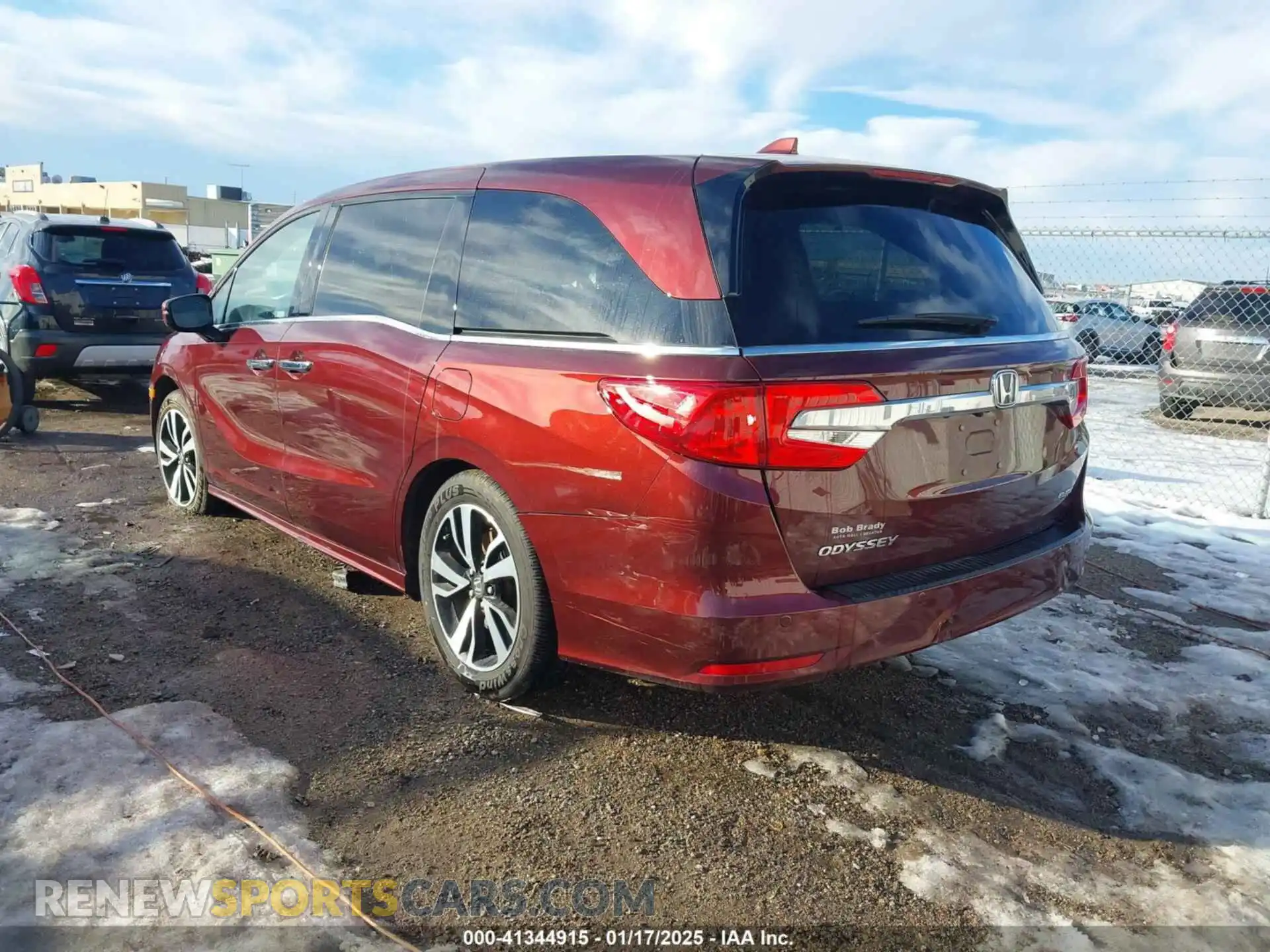 3 Photograph of a damaged car 5FNRL6H99KB074154 HONDA ODYSSEY 2019