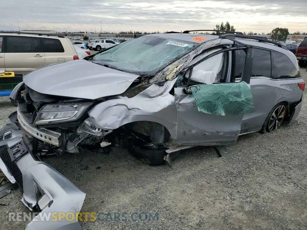 1 Photograph of a damaged car 5FNRL6H9XKB000581 HONDA ODYSSEY 2019