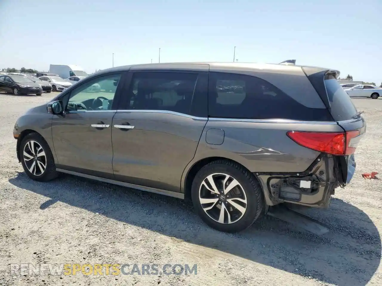 2 fotografías del automóvil dañado 5FNRL6H9XKB060537 HONDA ODYSSEY 2019