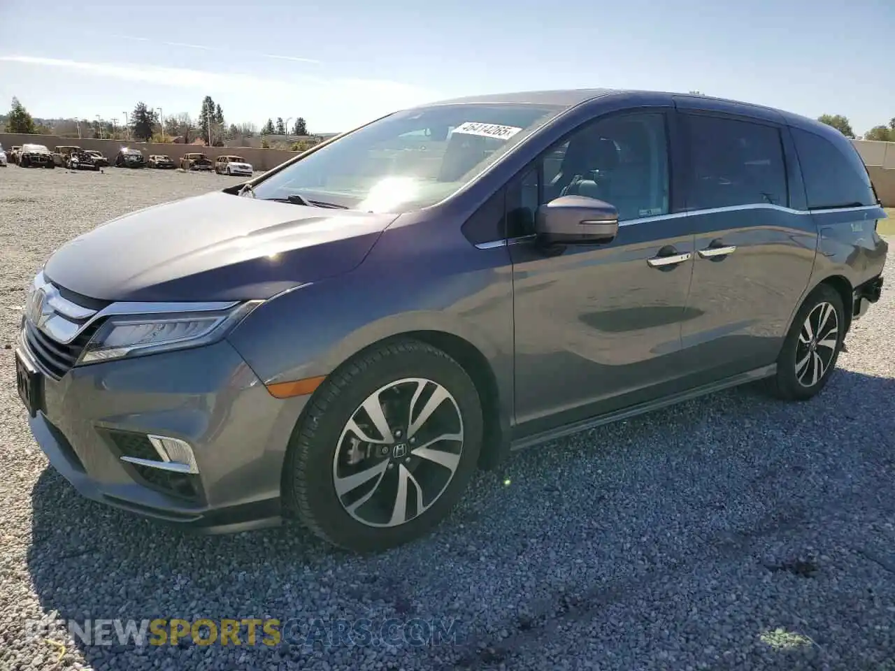 1 Photograph of a damaged car 5FNRL6H9XKB105184 HONDA ODYSSEY 2019