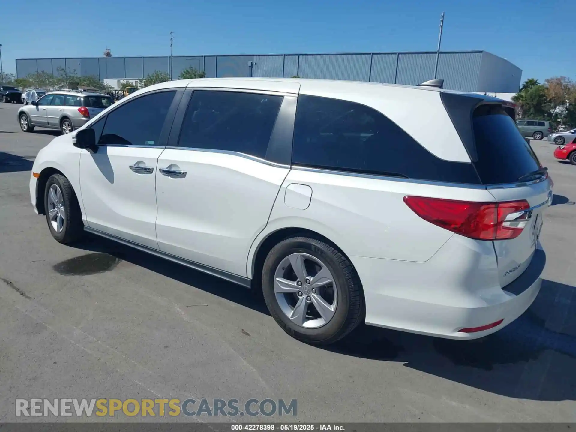 3 Photograph of a damaged car 5FNRL6H51LB032107 HONDA ODYSSEY 2020