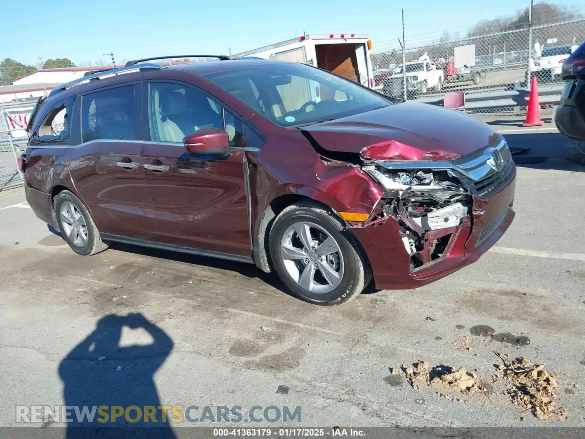 1 Фотография поврежденного автомобиля 5FNRL6H71LB034554 HONDA ODYSSEY 2020