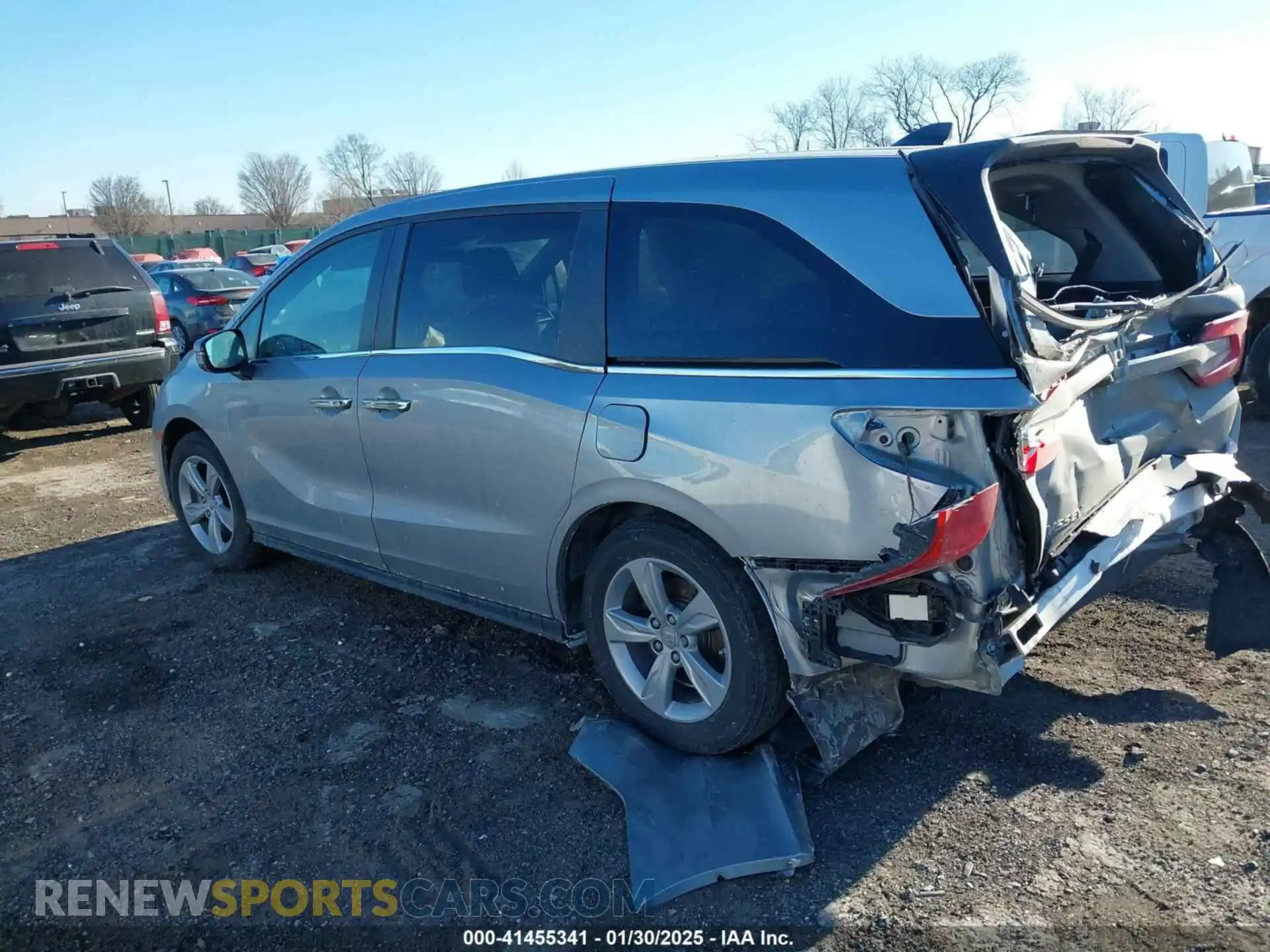 3 Photograph of a damaged car 5FNRL6H71LB037678 HONDA ODYSSEY 2020