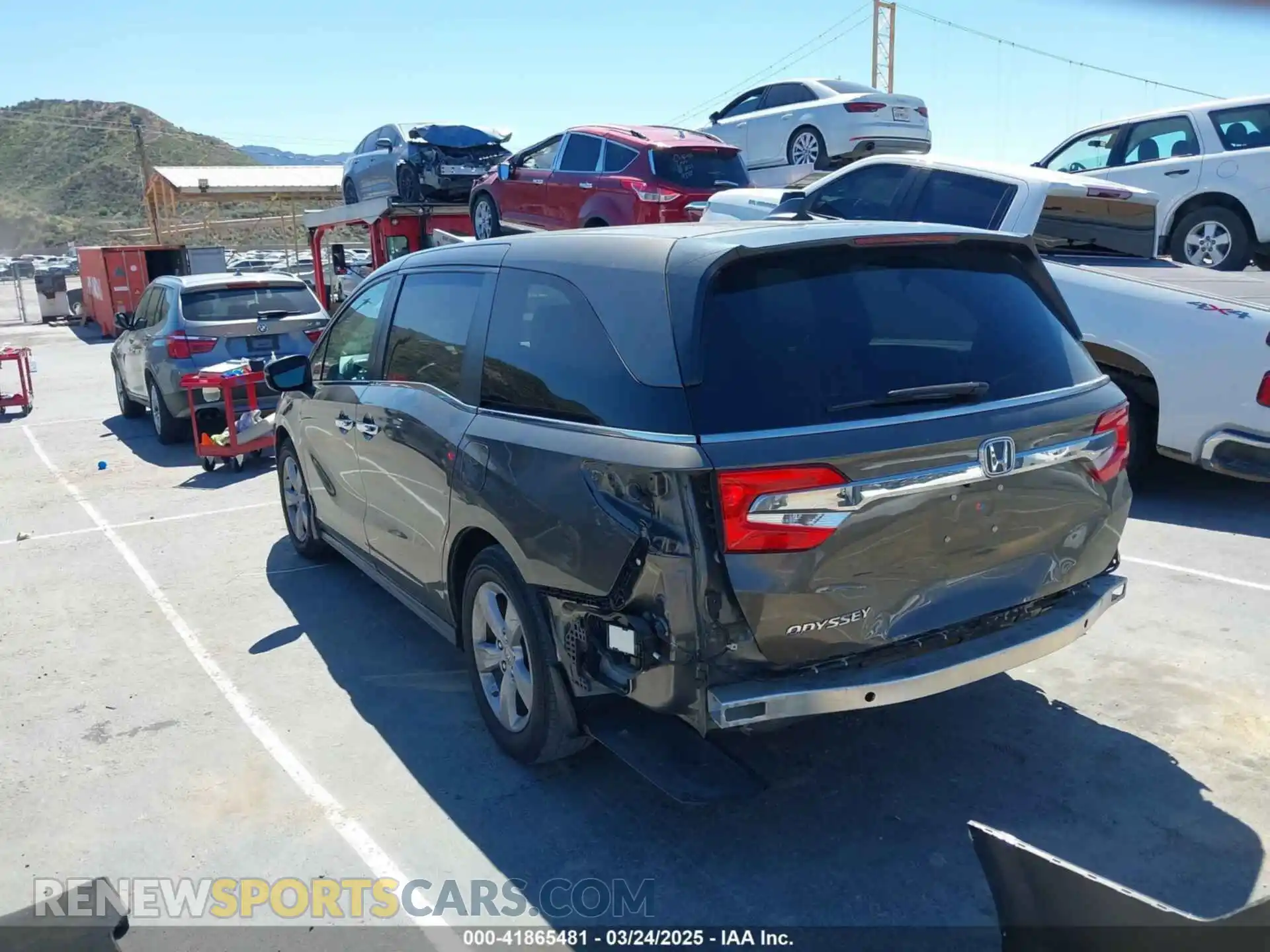 3 fotografías del automóvil dañado 5FNRL6H74LB012015 HONDA ODYSSEY 2020