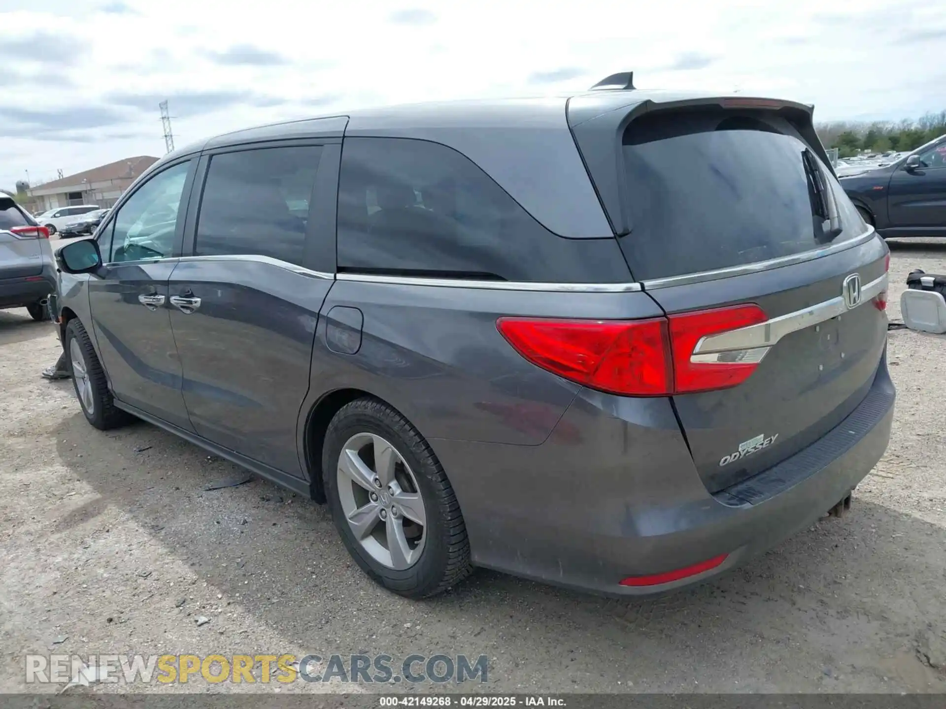 3 Photograph of a damaged car 5FNRL6H76LB062477 HONDA ODYSSEY 2020
