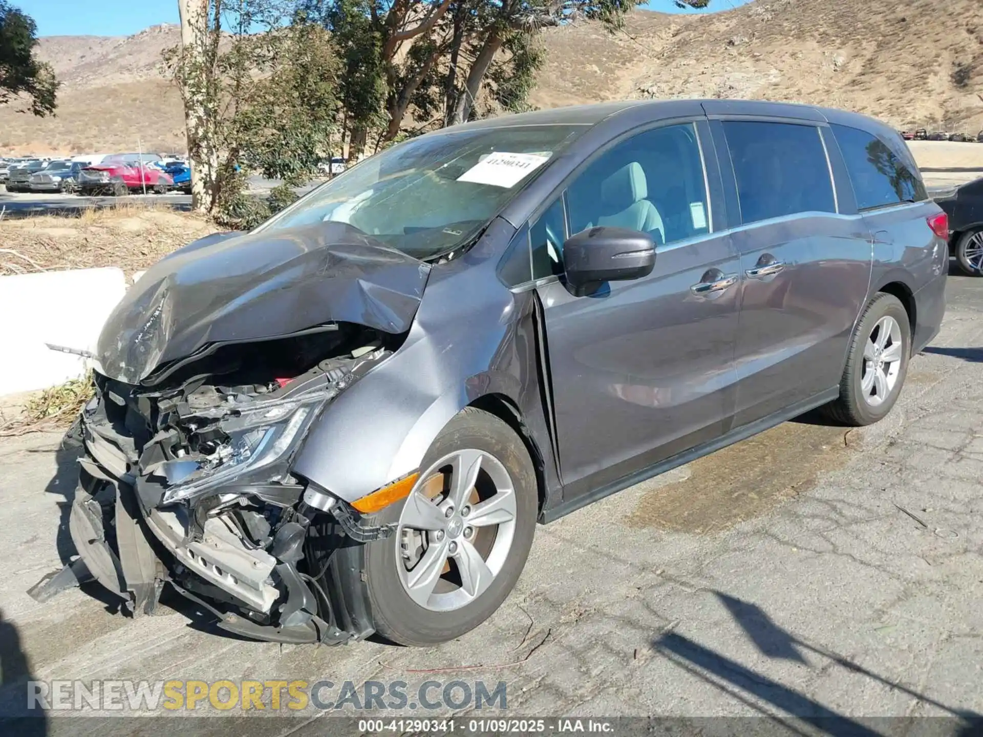 2 Photograph of a damaged car 5FNRL6H76LB066738 HONDA ODYSSEY 2020