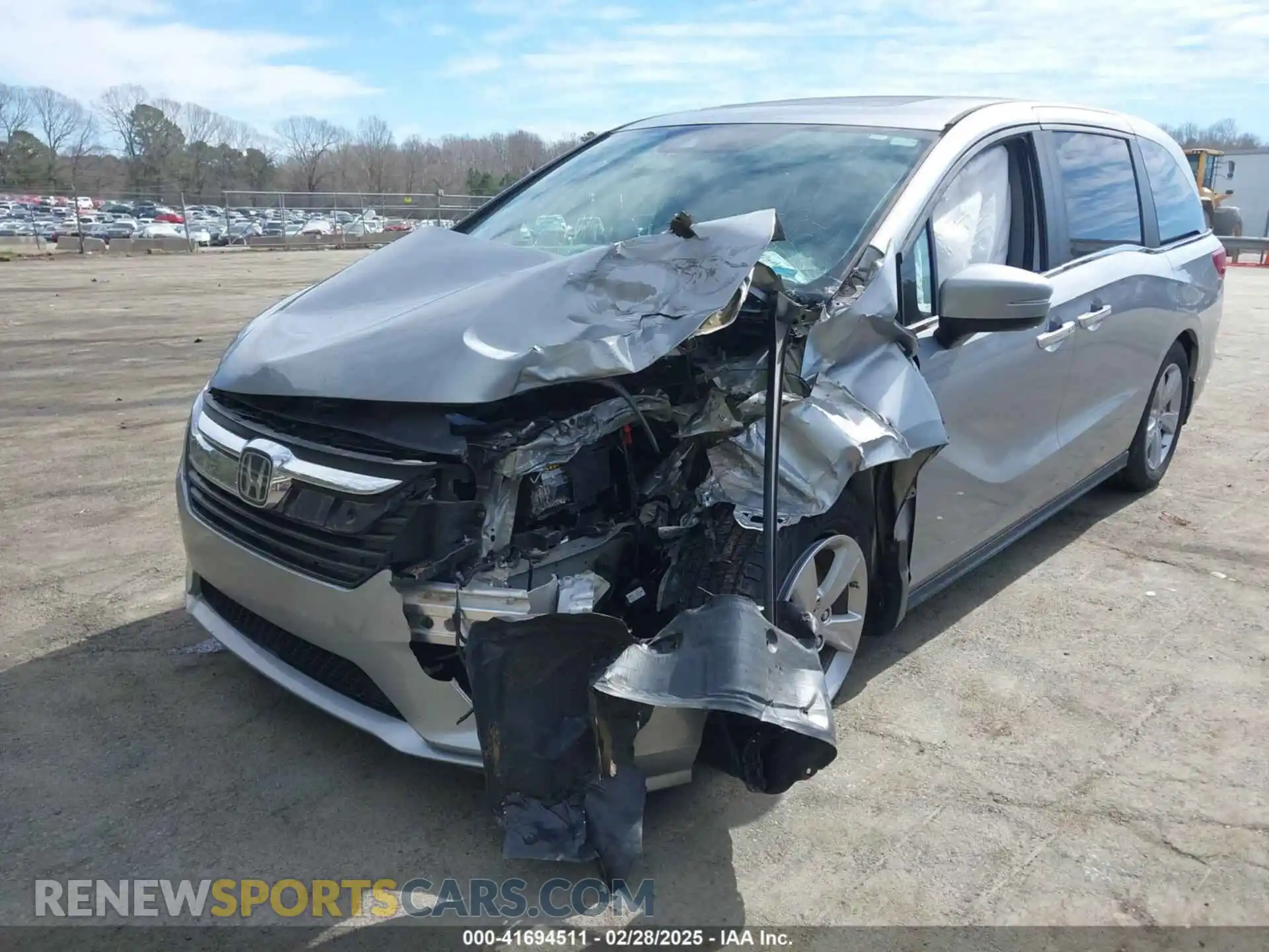 2 Photograph of a damaged car 5FNRL6H78LB036379 HONDA ODYSSEY 2020