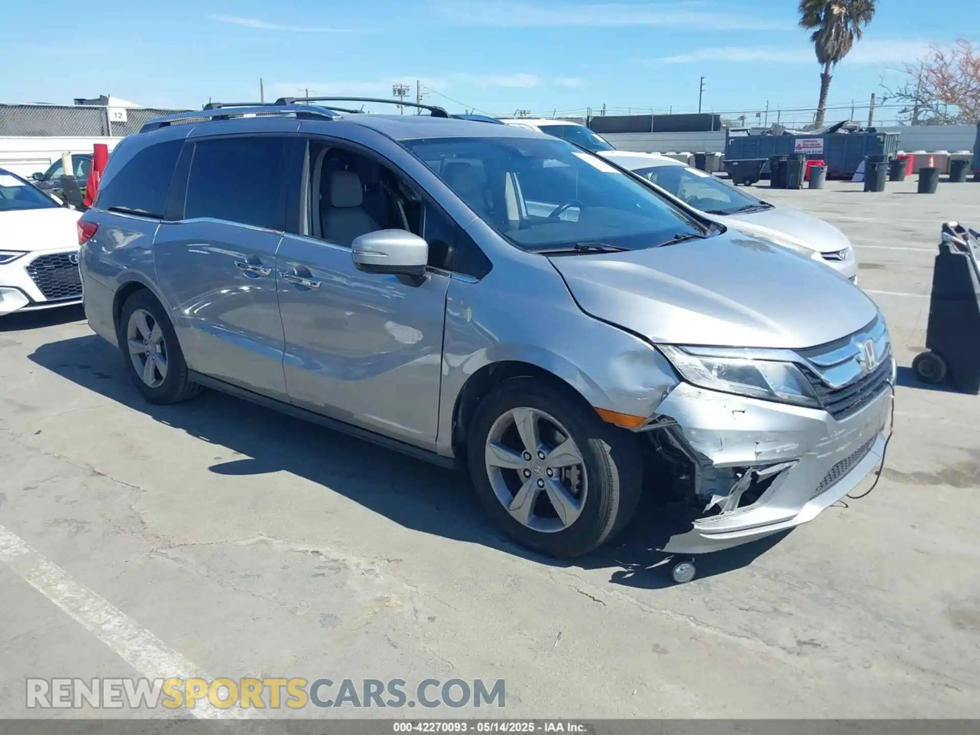 1 Photograph of a damaged car 5FNRL6H79LB048976 HONDA ODYSSEY 2020