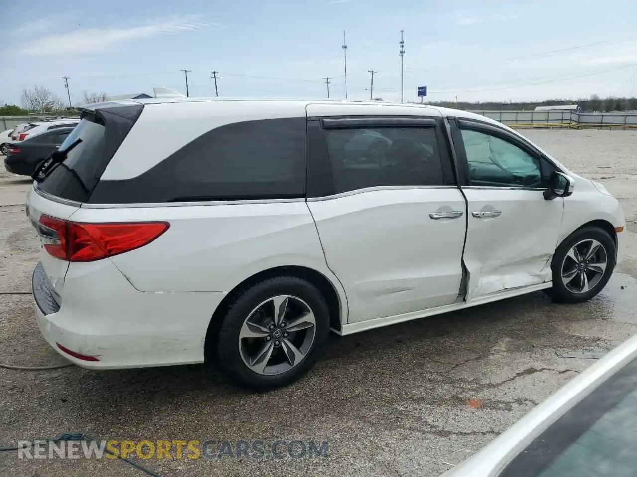 3 Photograph of a damaged car 5FNRL6H8XLB019365 HONDA ODYSSEY 2020