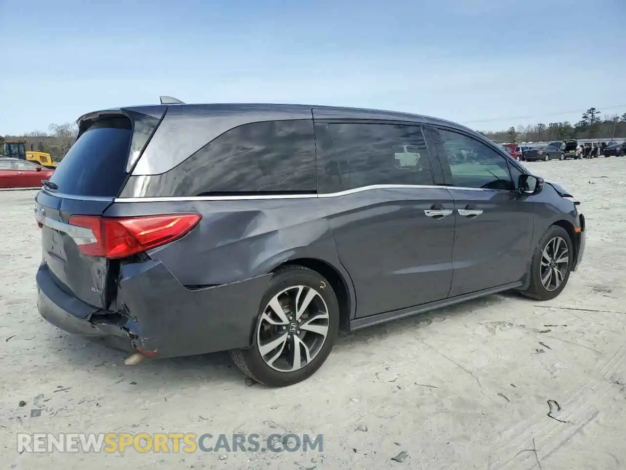 3 Photograph of a damaged car 5FNRL6H91LB023846 HONDA ODYSSEY 2020