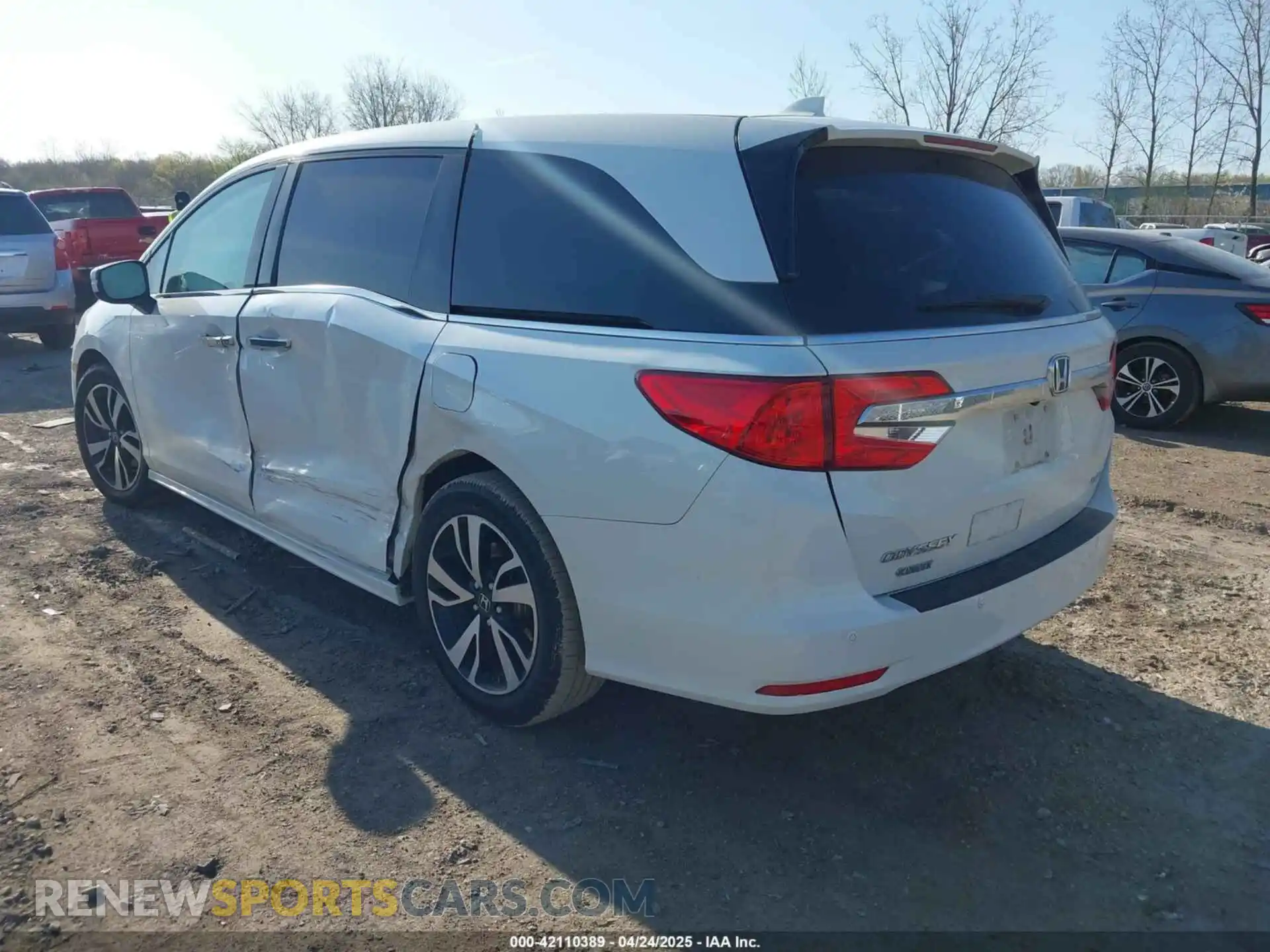 3 Photograph of a damaged car 5FNRL6H92LB014671 HONDA ODYSSEY 2020