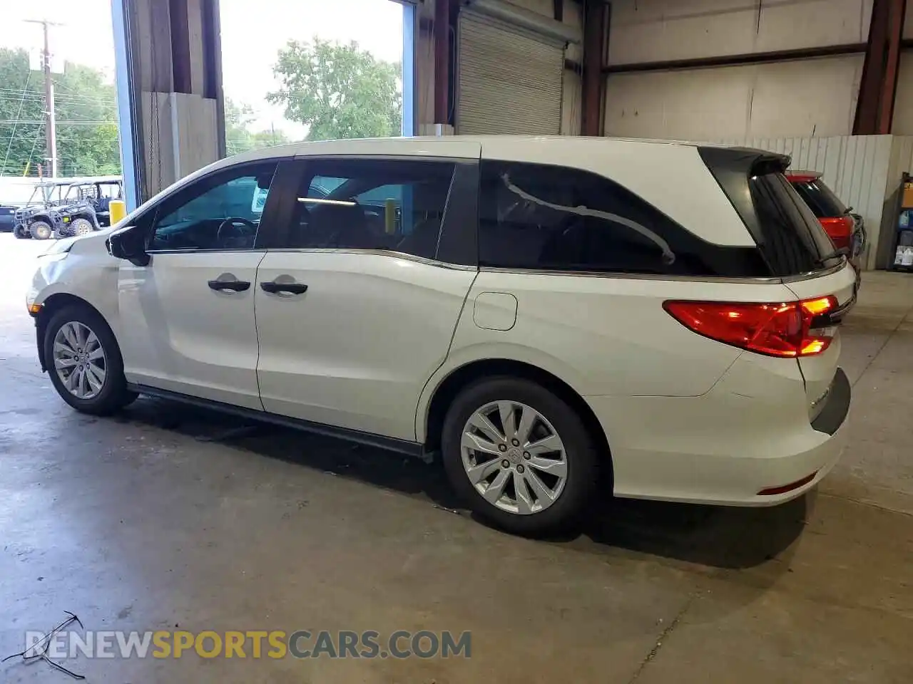 2 fotografías del automóvil dañado 5FNRL6H28MB003954 HONDA ODYSSEY 2021
