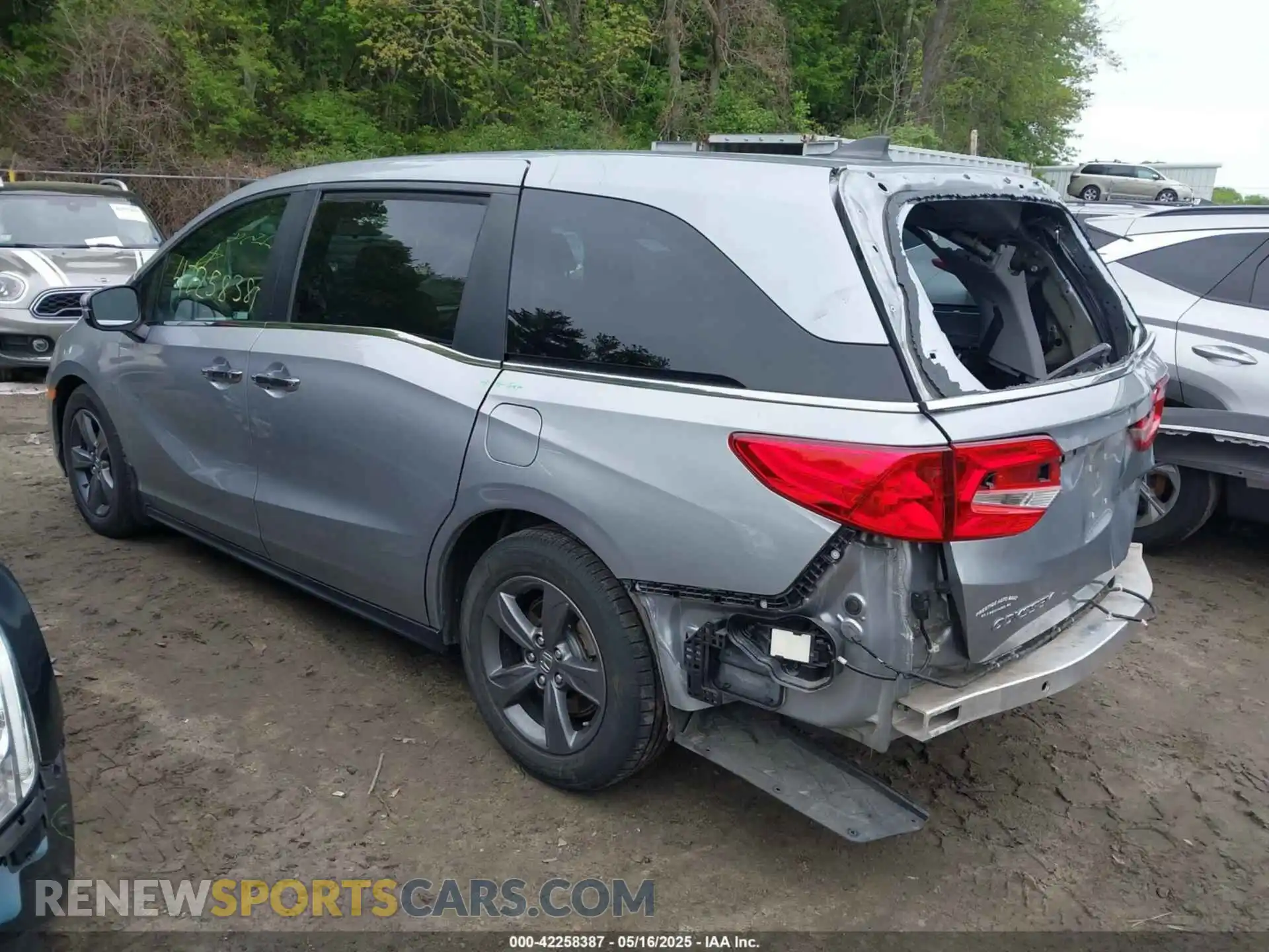 3 fotografías del automóvil dañado 5FNRL6H50MB016840 HONDA ODYSSEY 2021