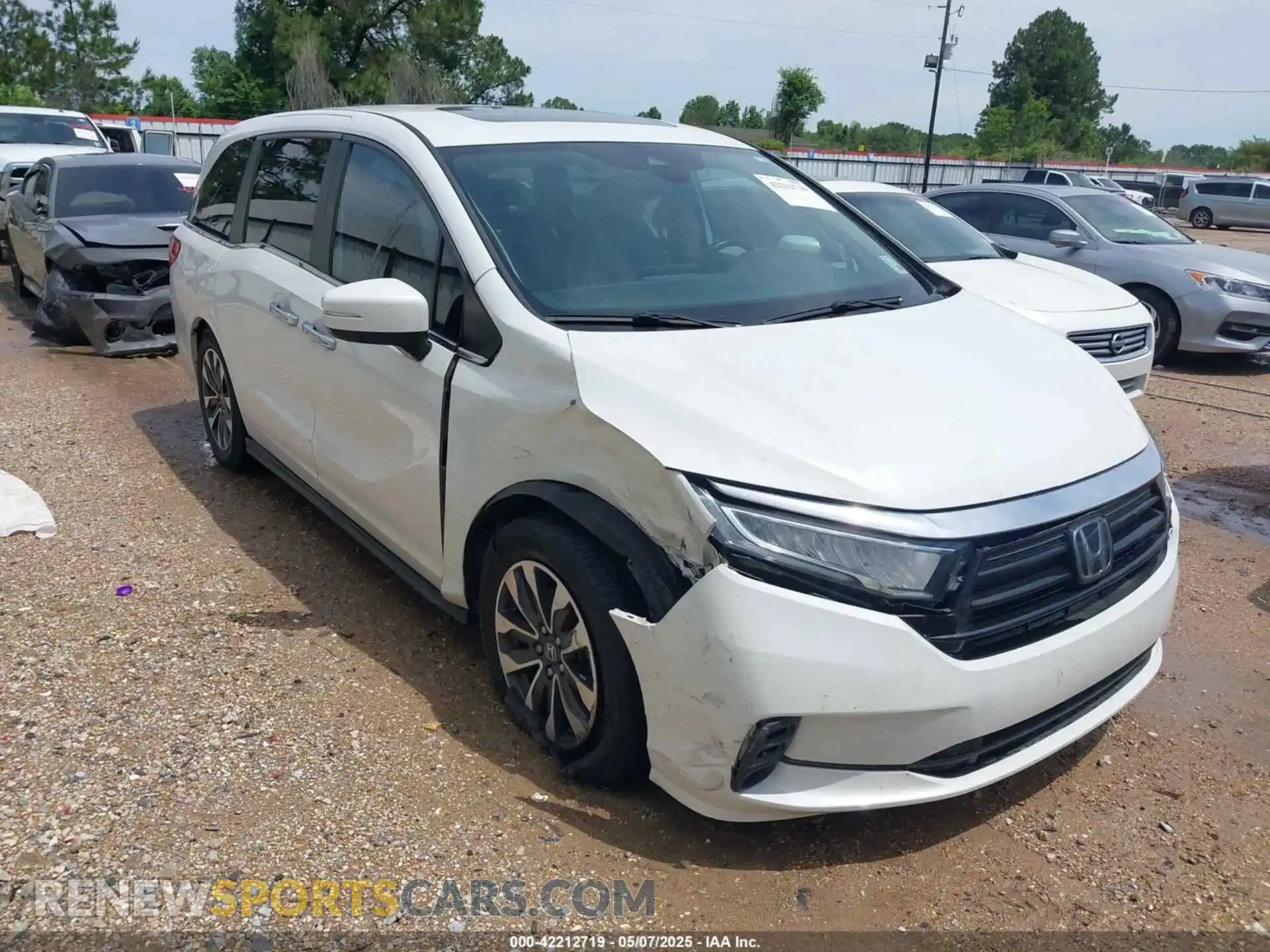 1 Photograph of a damaged car 5FNRL6H70MB012952 HONDA ODYSSEY 2021