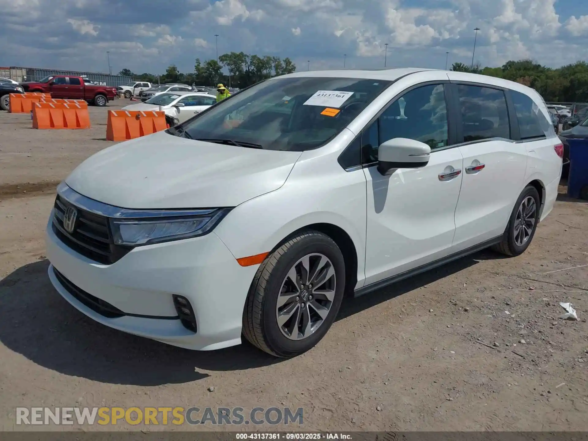 2 fotografías del automóvil dañado 5FNRL6H76MB017962 HONDA ODYSSEY 2021
