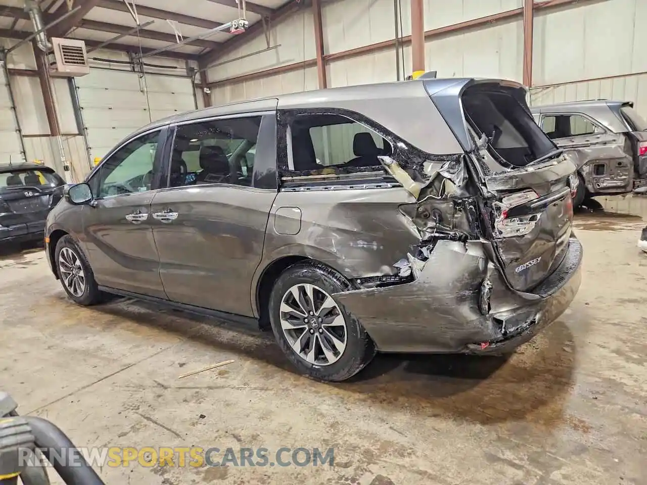 2 fotografías del automóvil dañado 5FNRL6H77MB030140 HONDA ODYSSEY 2021